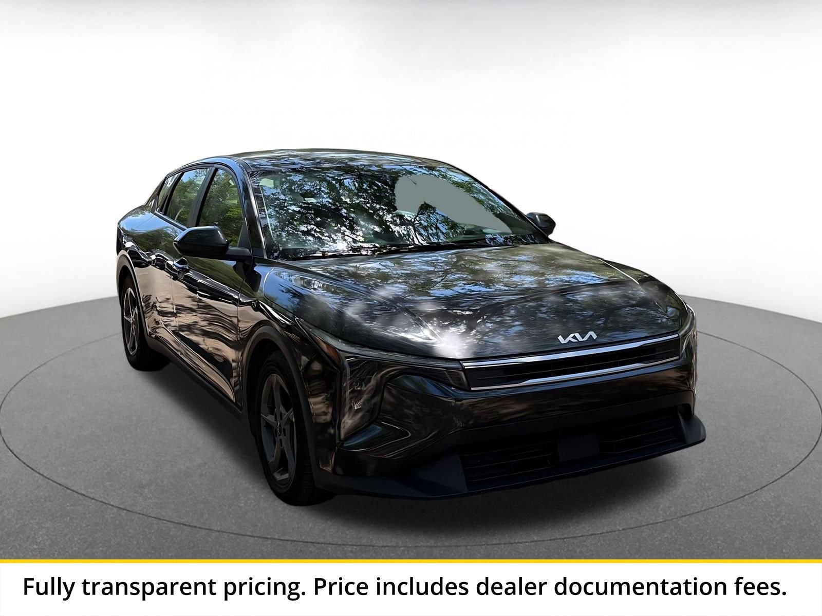 Thumbnail: 2025 Kia K4 - 1