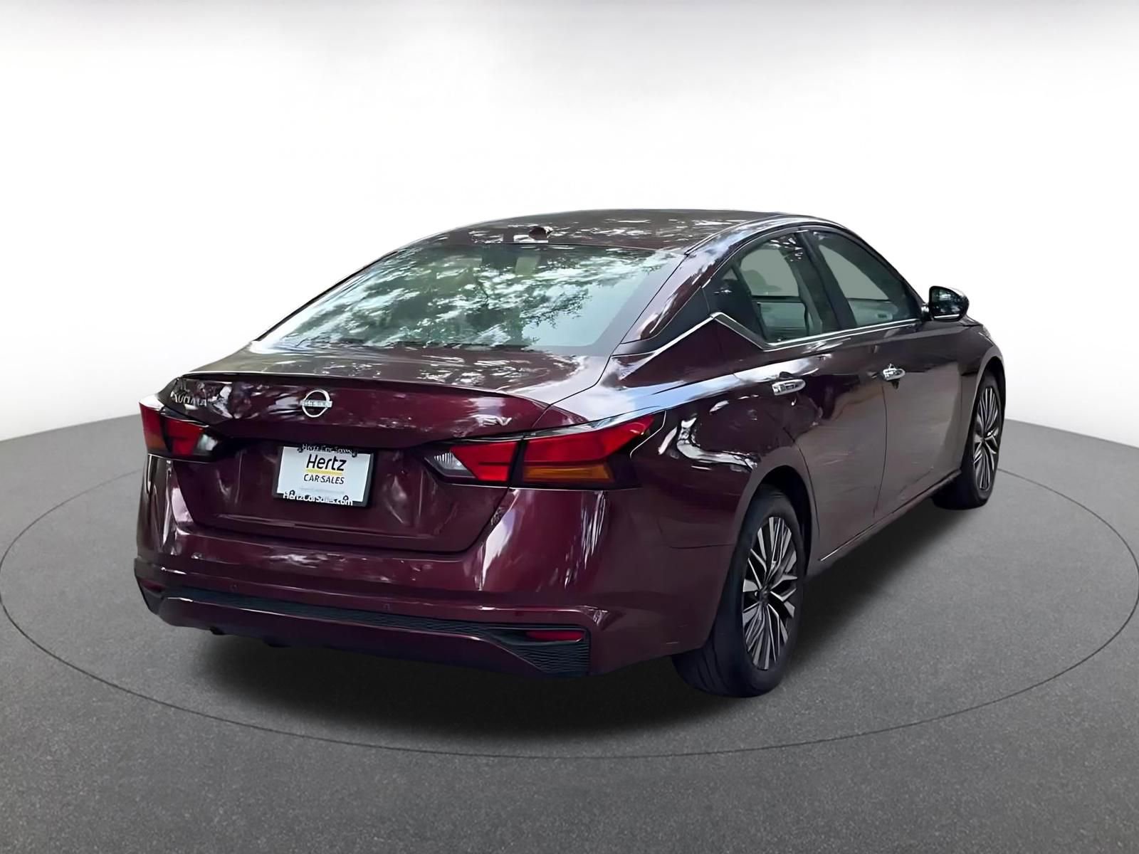 Thumbnail: 2024 Nissan Altima - 14