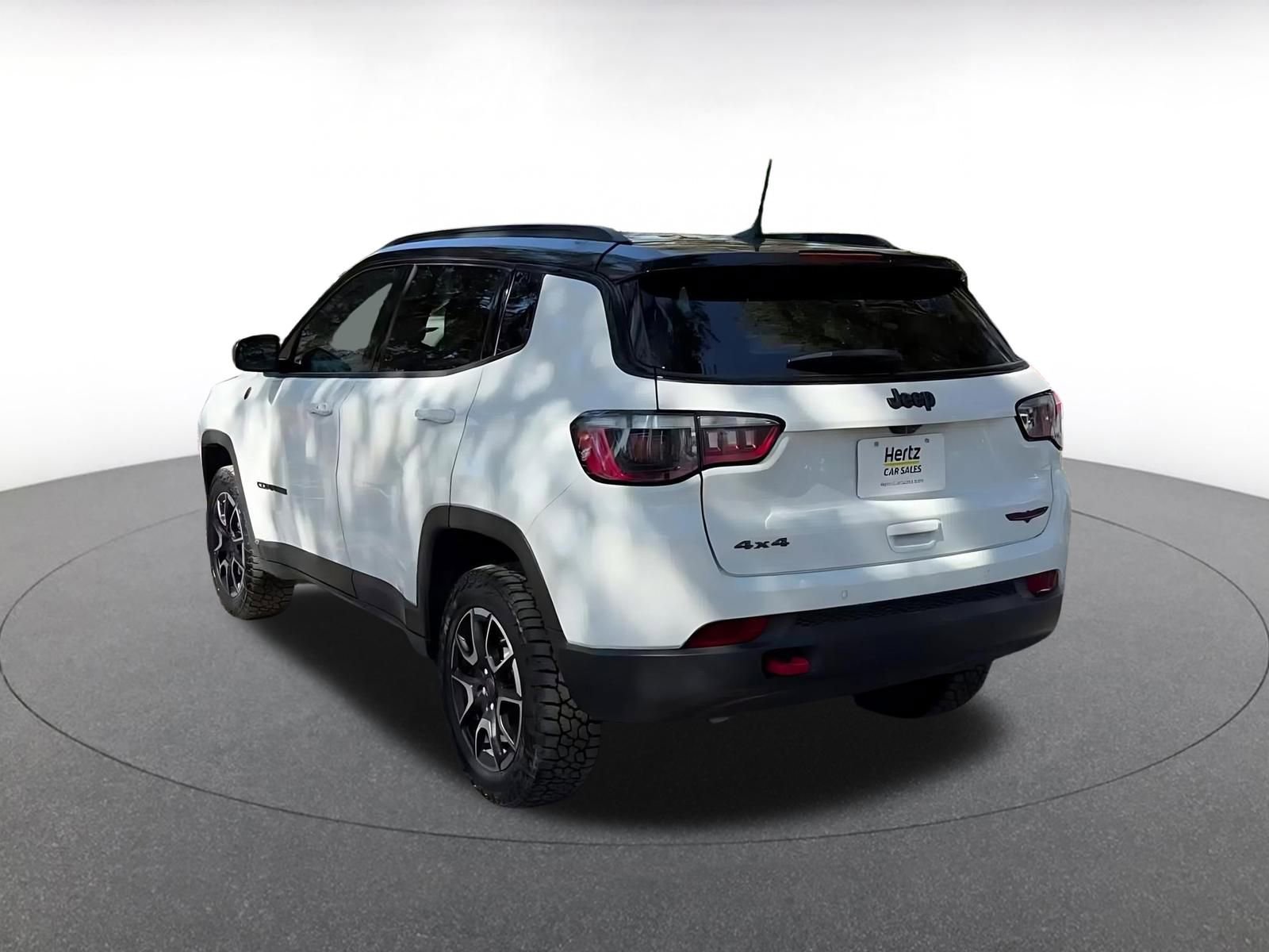 Thumbnail: 2025 Jeep Compass - 11