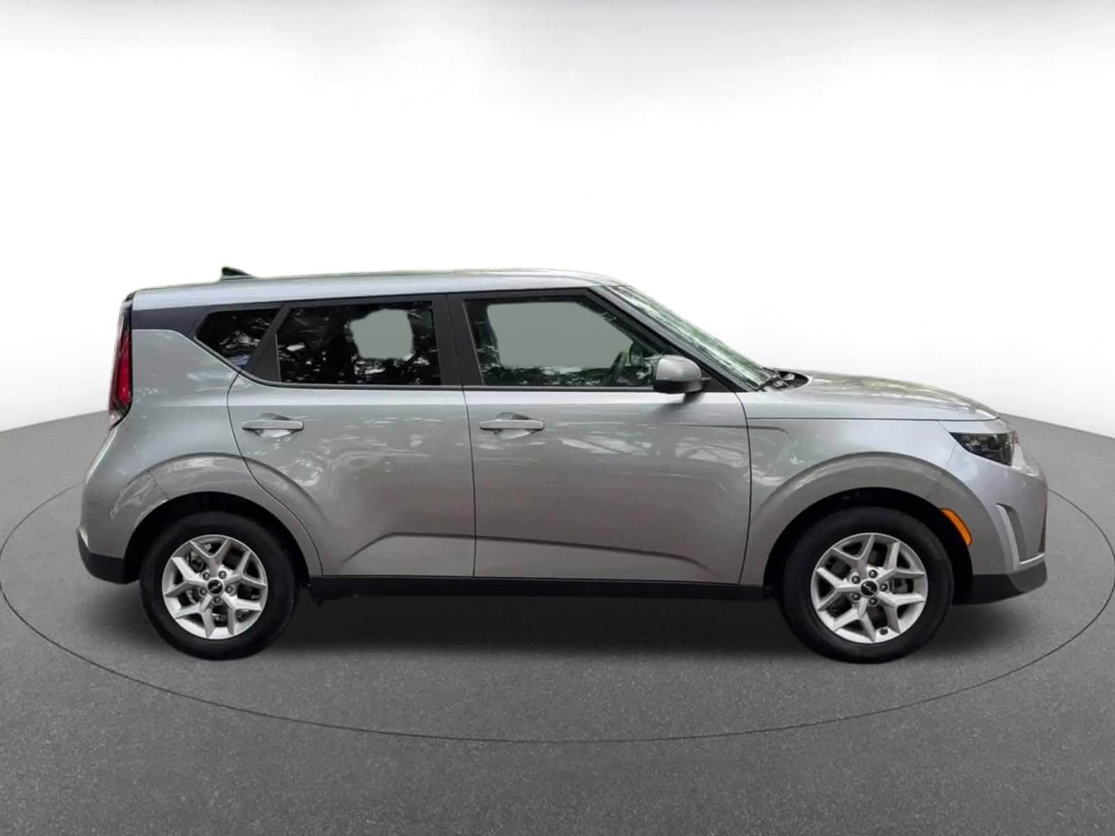 Thumbnail: 2025 Kia Soul - 17
