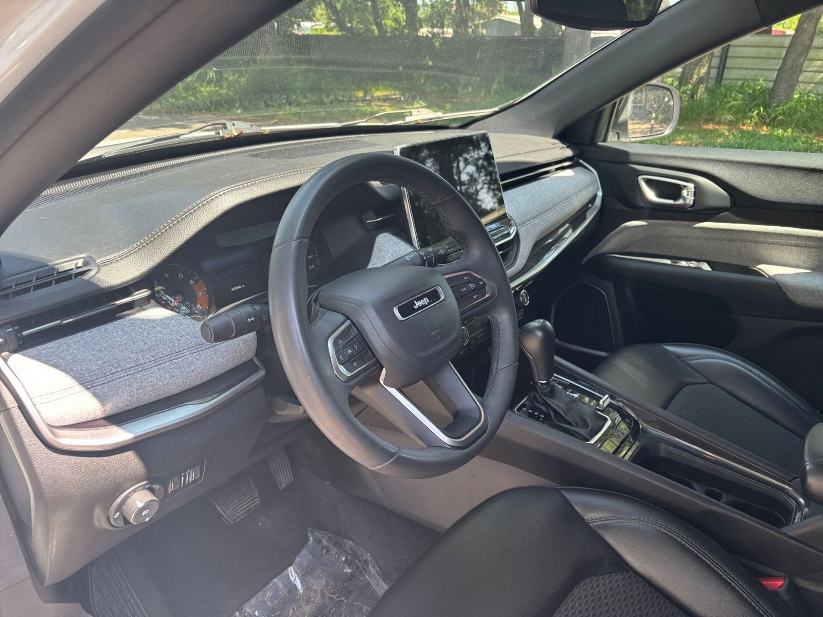 Thumbnail: 2023 Jeep Compass - 28