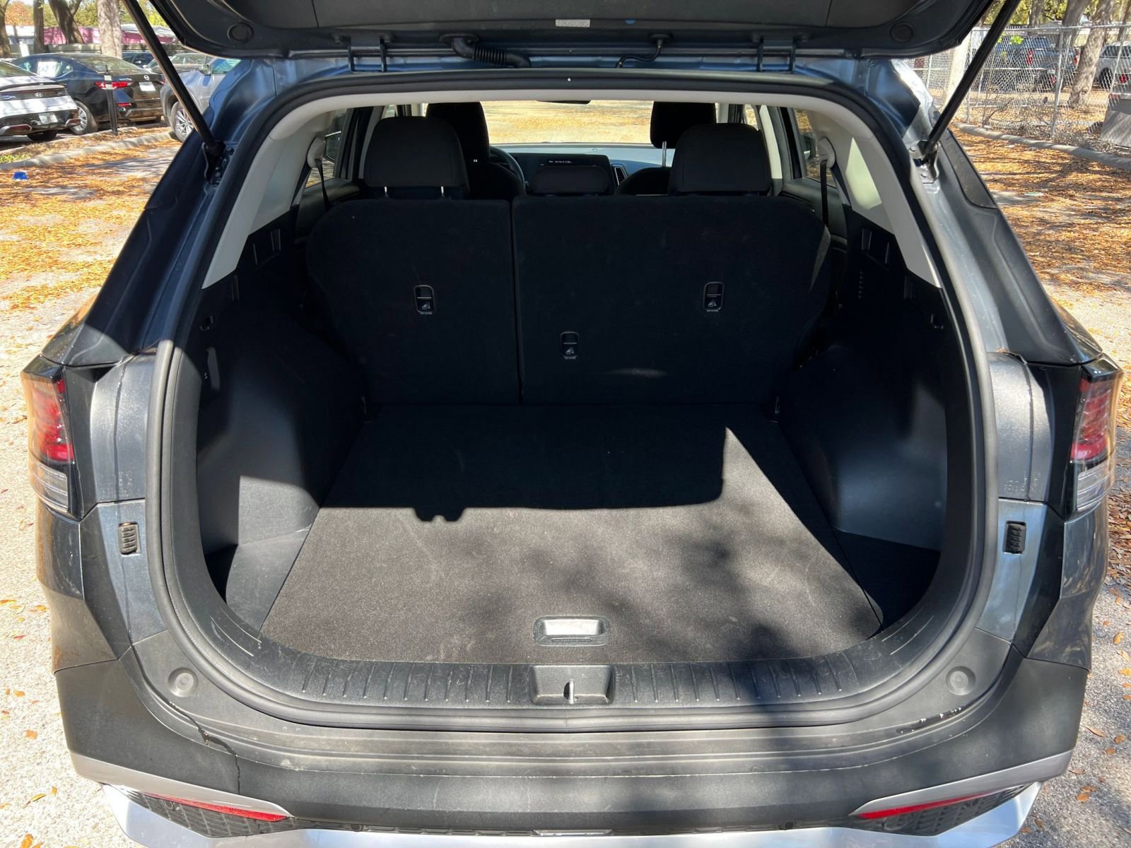 Thumbnail: 2025 Kia Sportage - 25