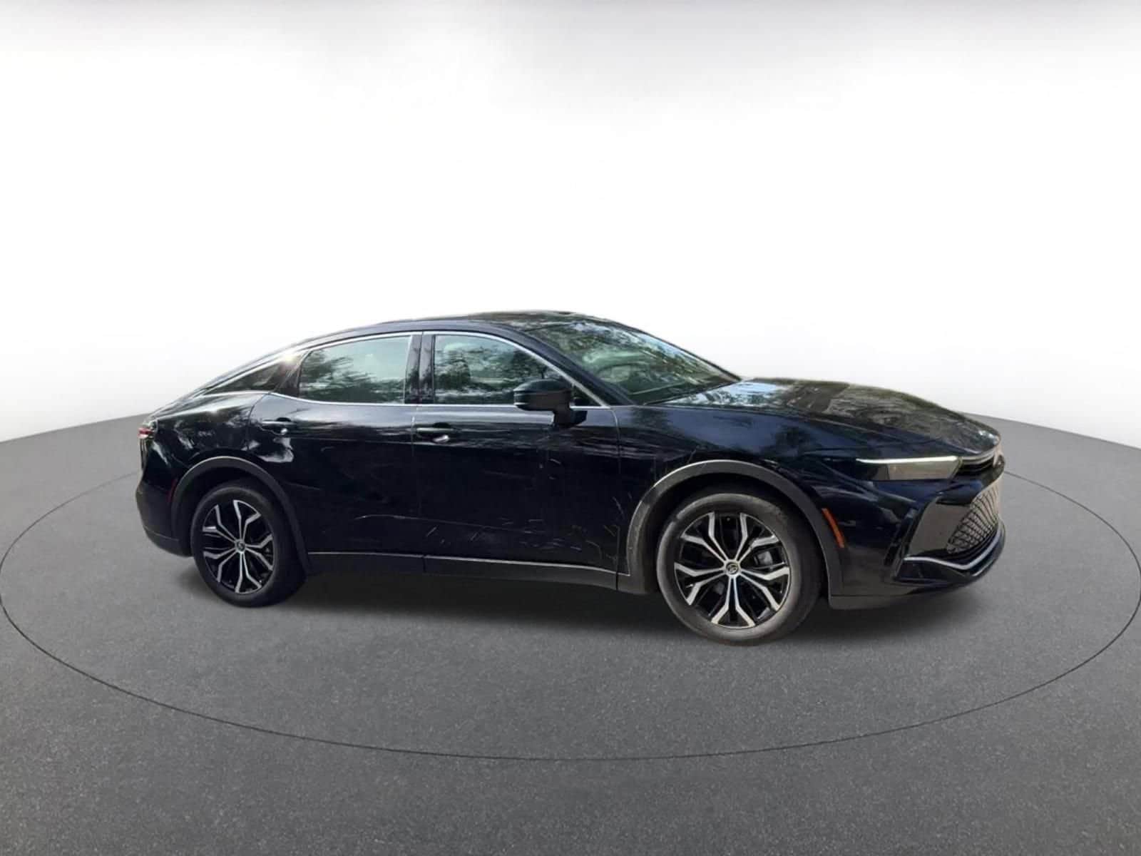 Thumbnail: 2025 Toyota Crown - 2