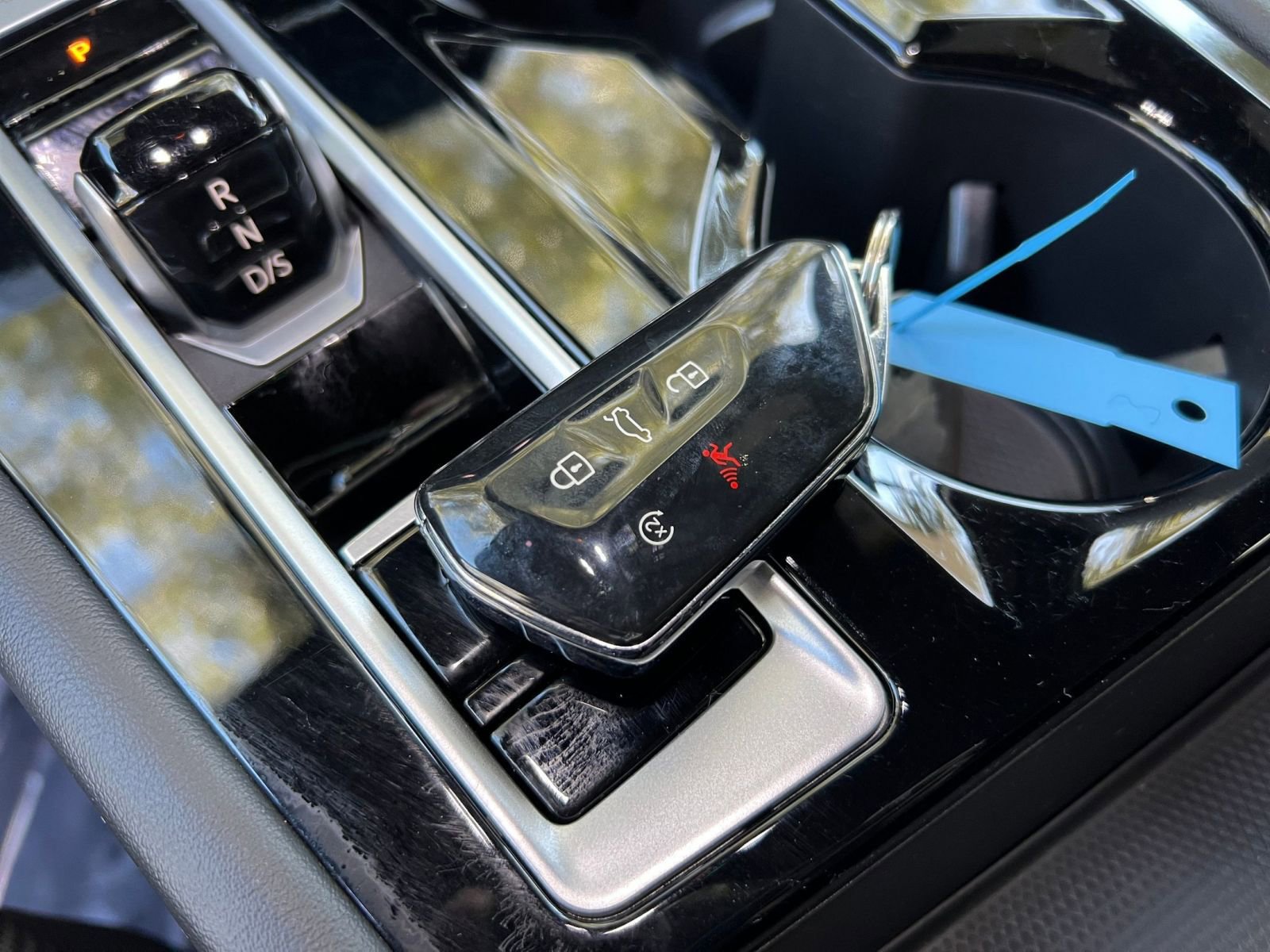 Thumbnail: 2025 Volkswagen Atlas - 23