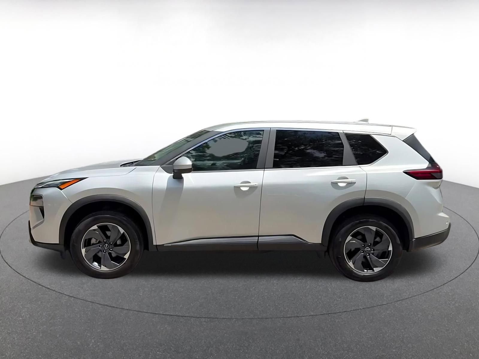 Thumbnail: 2025 Nissan Rogue - 10