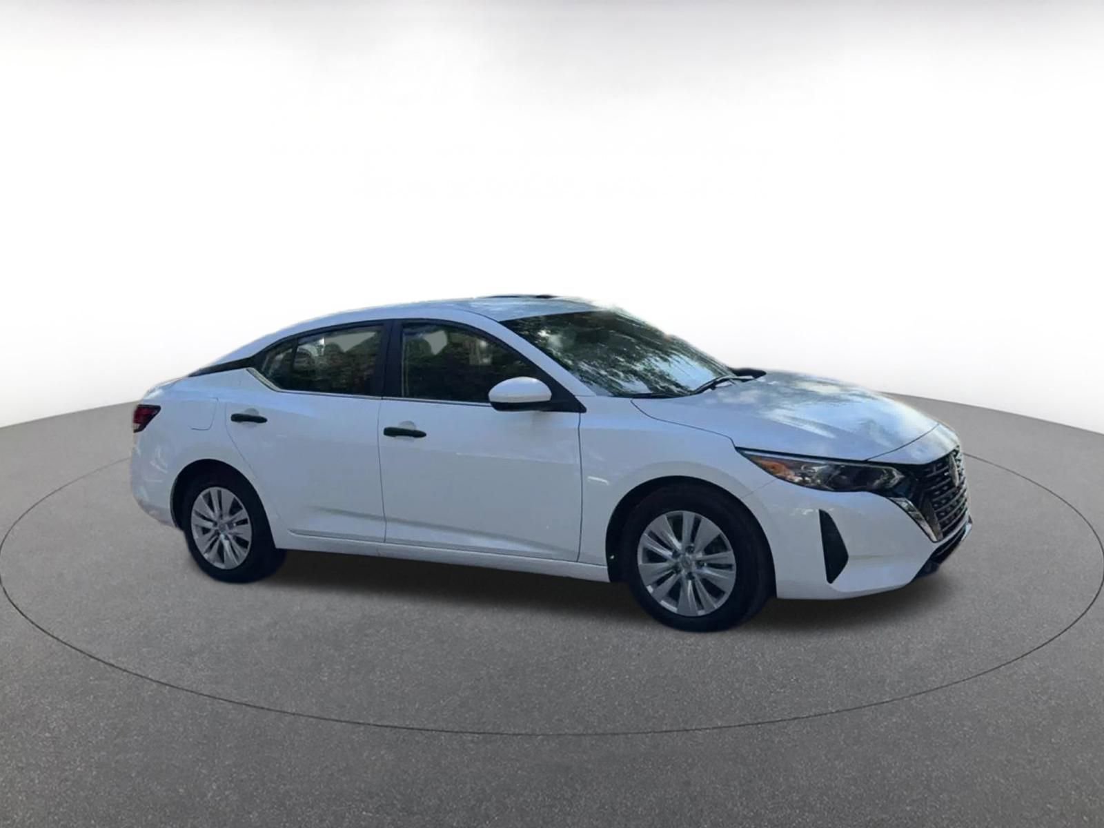 Thumbnail: 2025 Nissan Sentra - 2