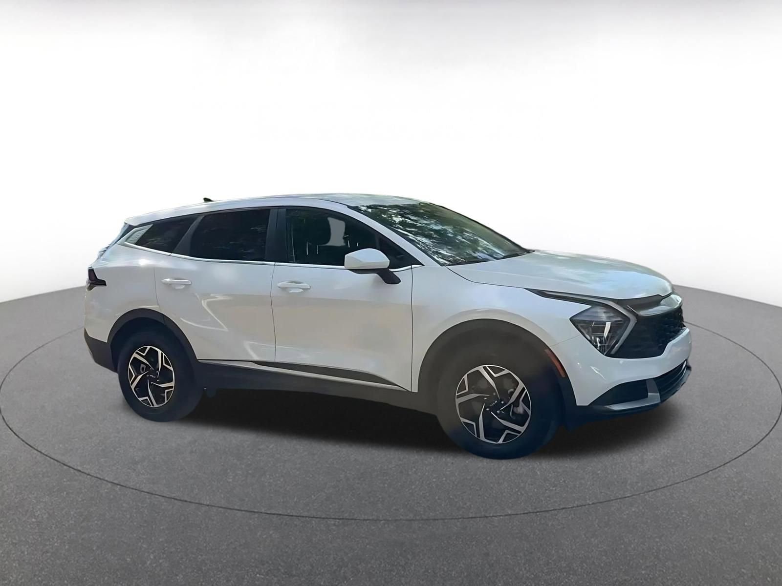 Thumbnail: 2025 Kia Sportage - 2