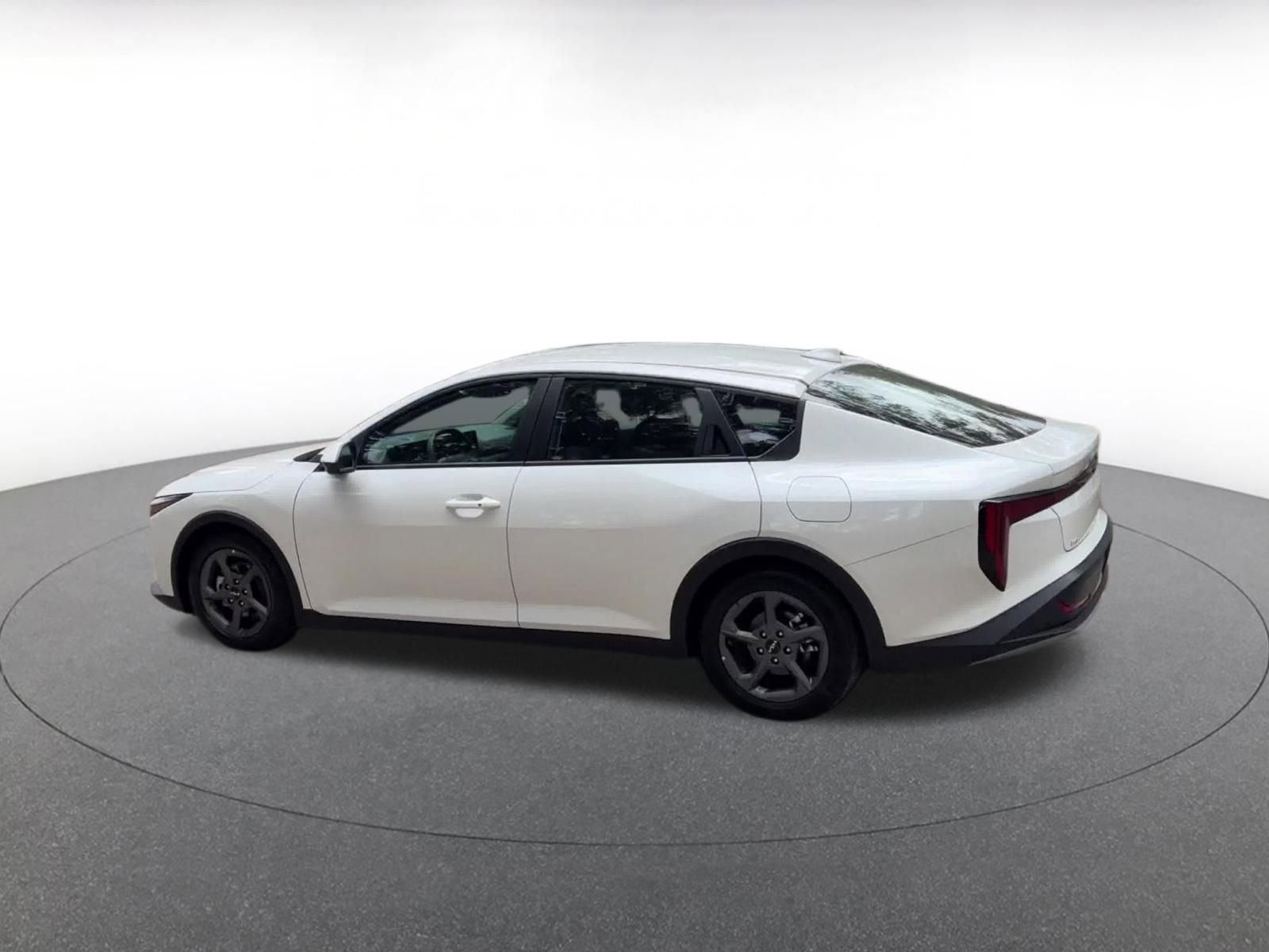 Thumbnail: 2025 Kia K4 - 16