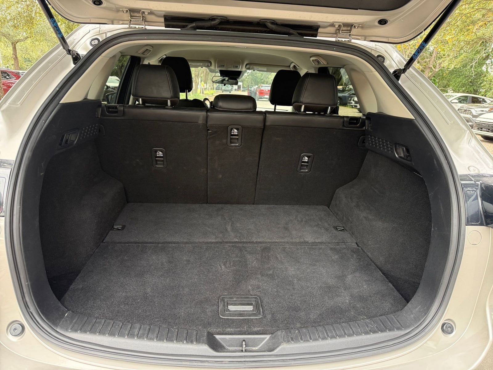 Thumbnail: 2025 Mazda CX-5 - 24