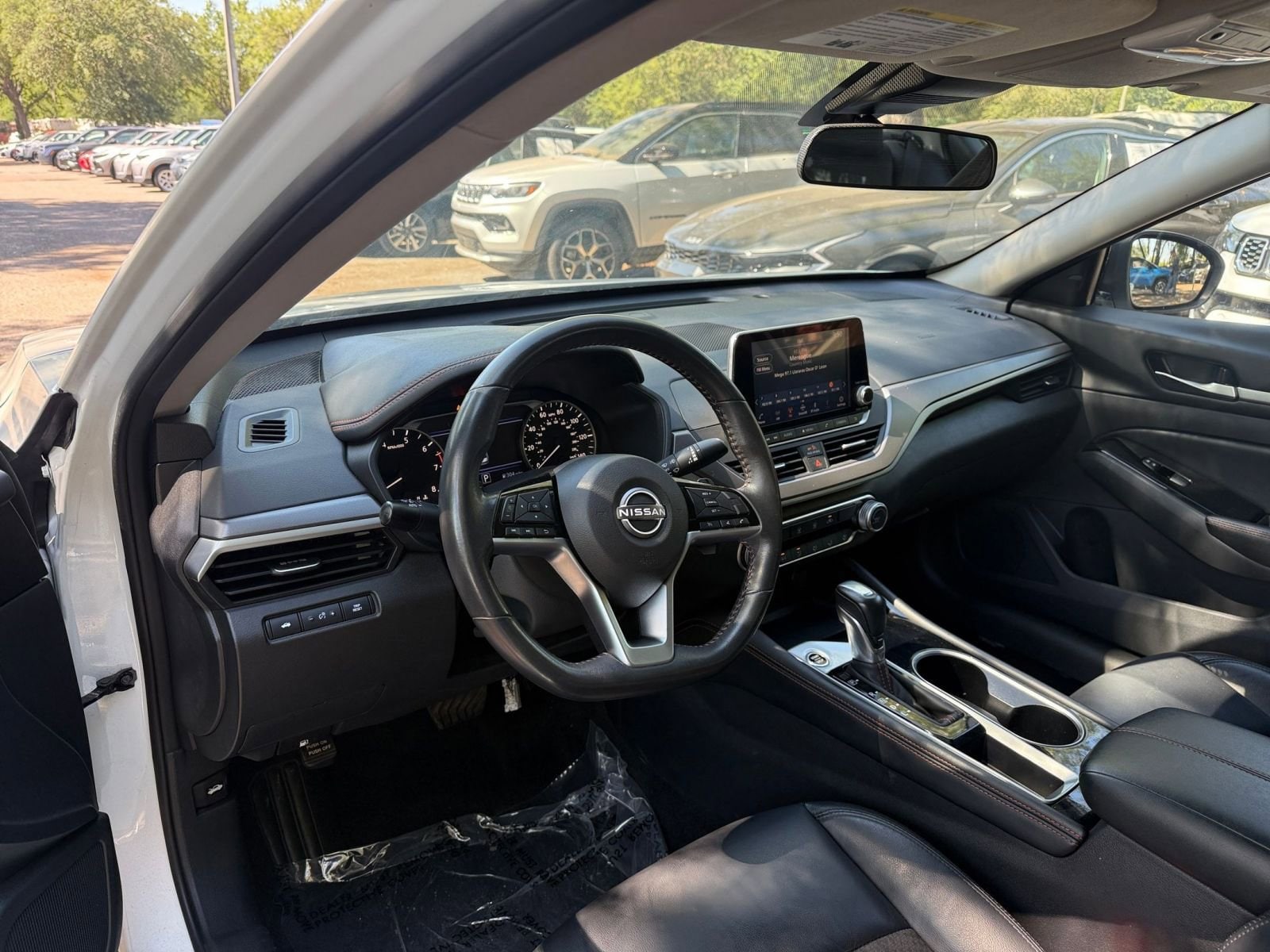 Thumbnail: 2025 Nissan Altima - 31