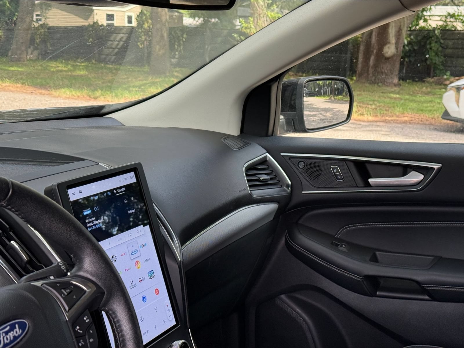 Thumbnail: 2022 Ford Edge - 29