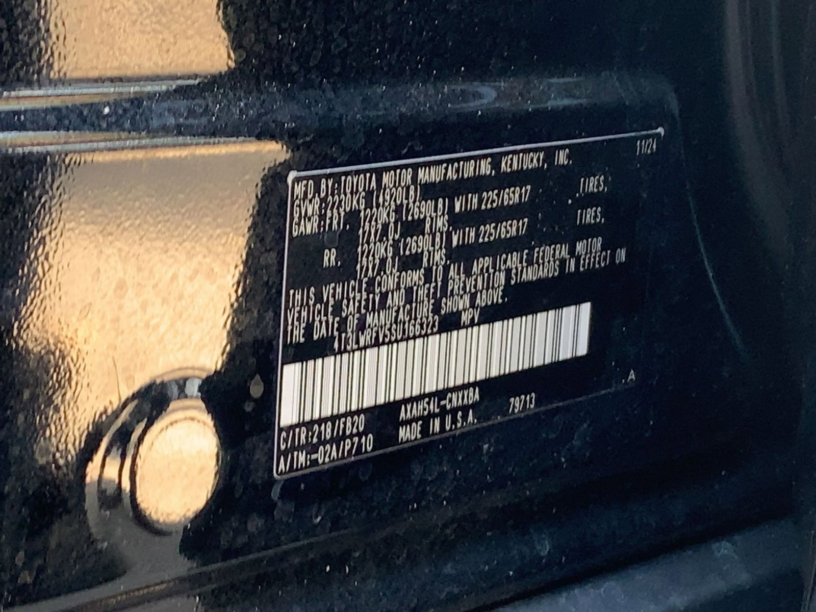 Thumbnail: 2025 Toyota RAV4 - 10