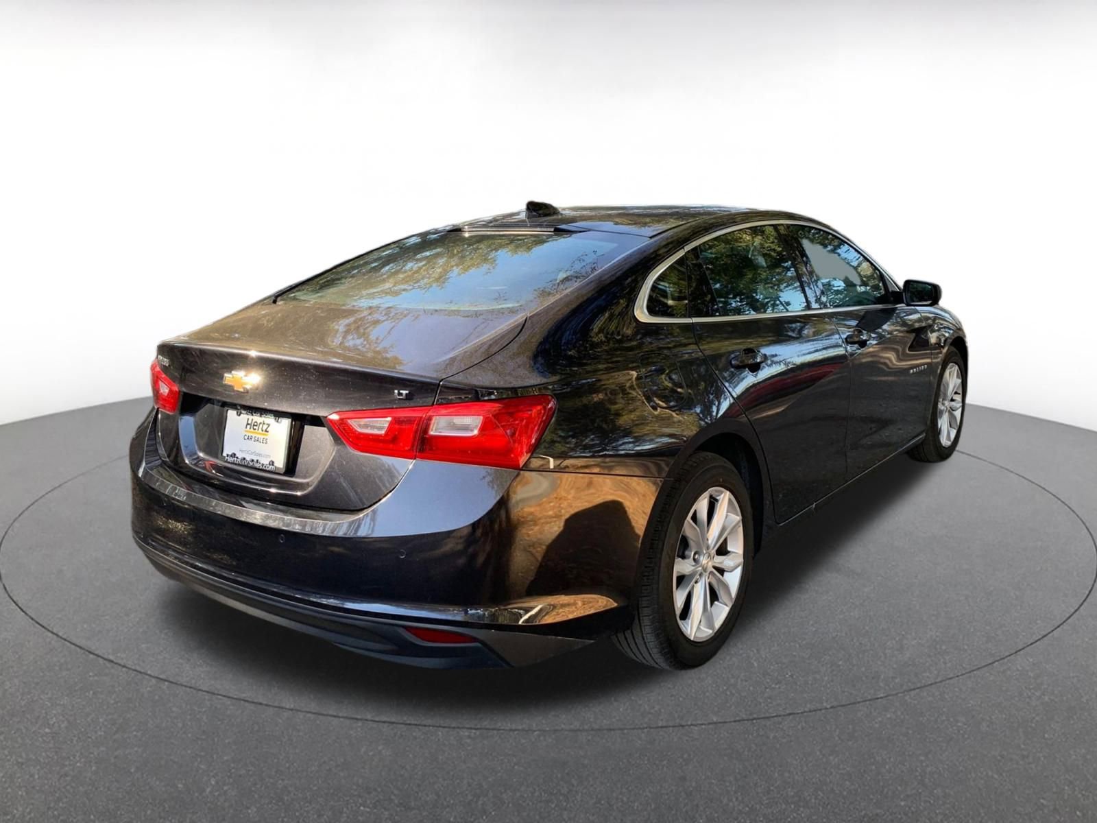 Thumbnail: 2023 Chevrolet Malibu - 7