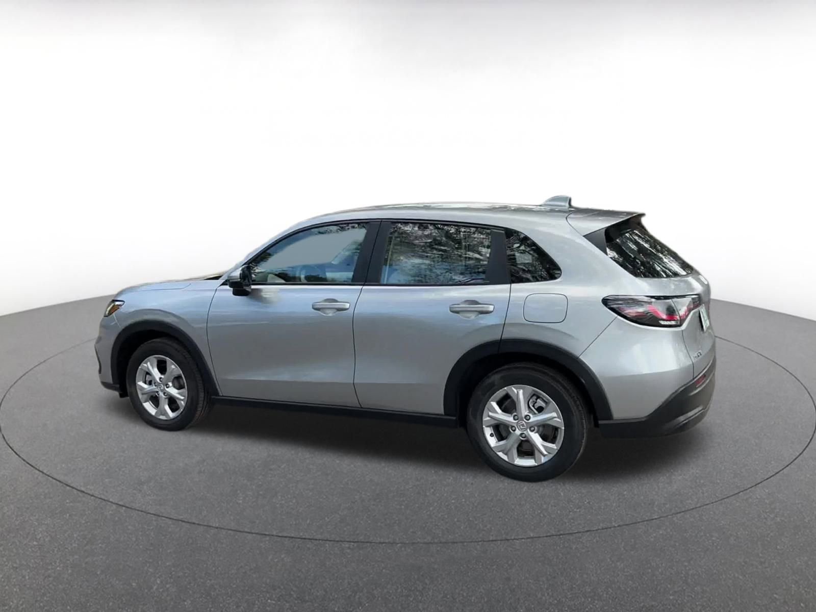 Thumbnail: 2025 Honda HR-V - 16