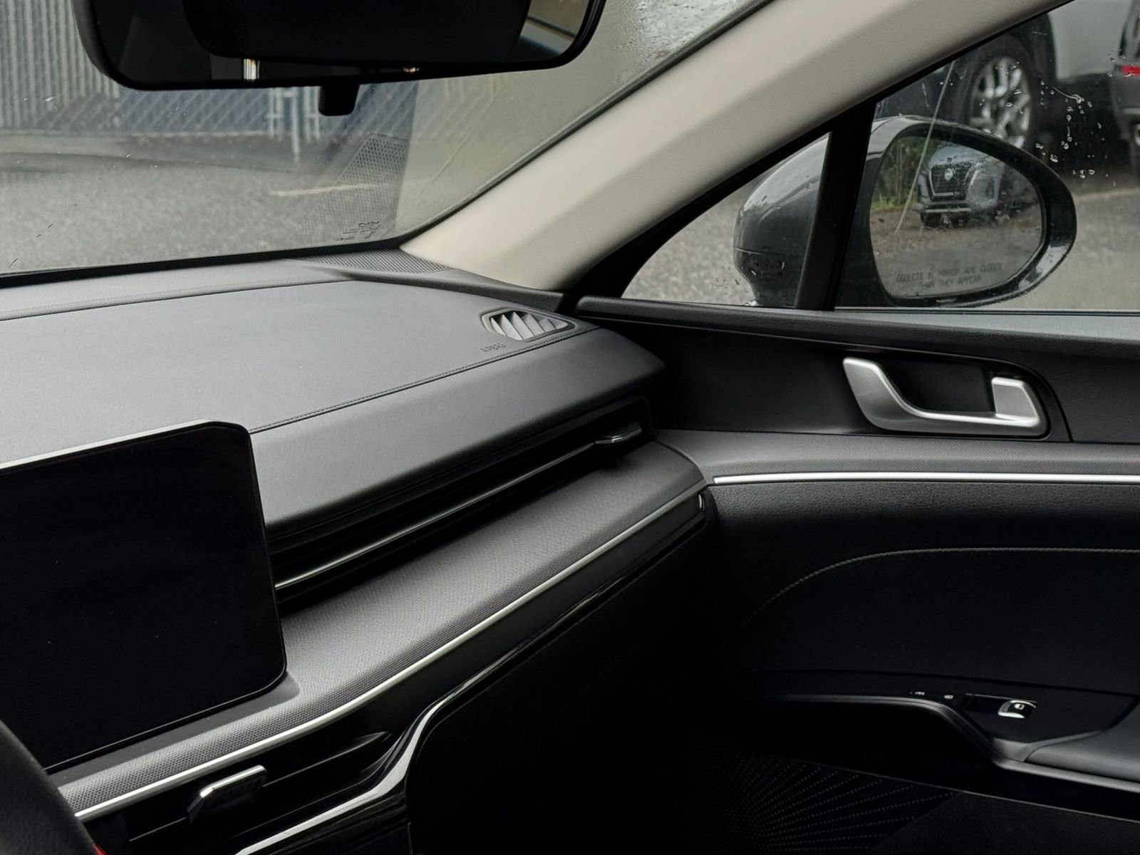 Thumbnail: 2025 Kia K5 - 33