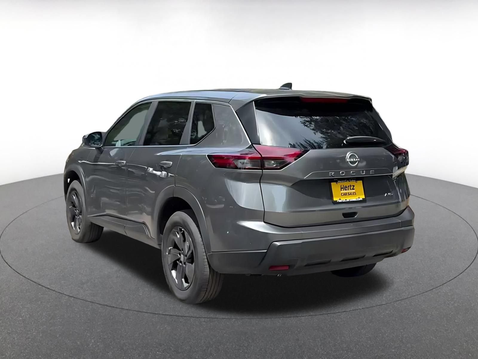 Thumbnail: 2026 Nissan Rogue - 10