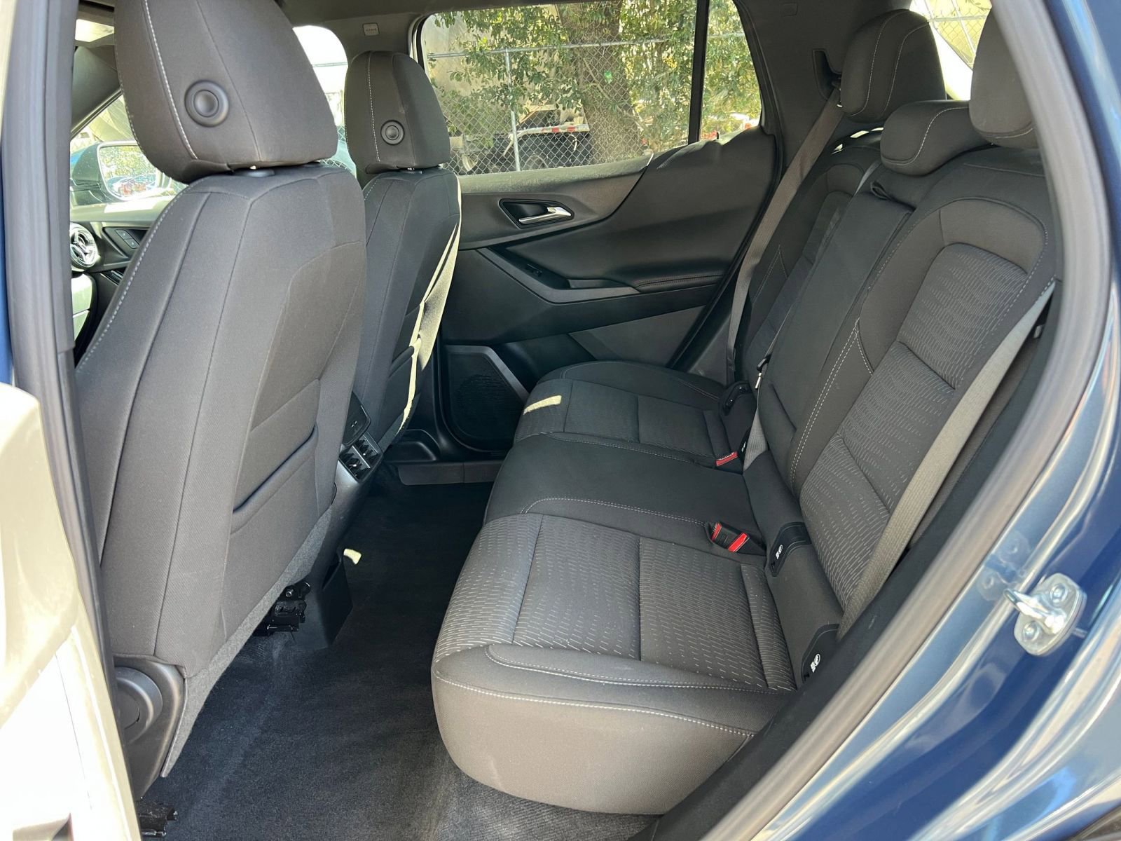 Thumbnail: 2025 Chevrolet Equinox - 33