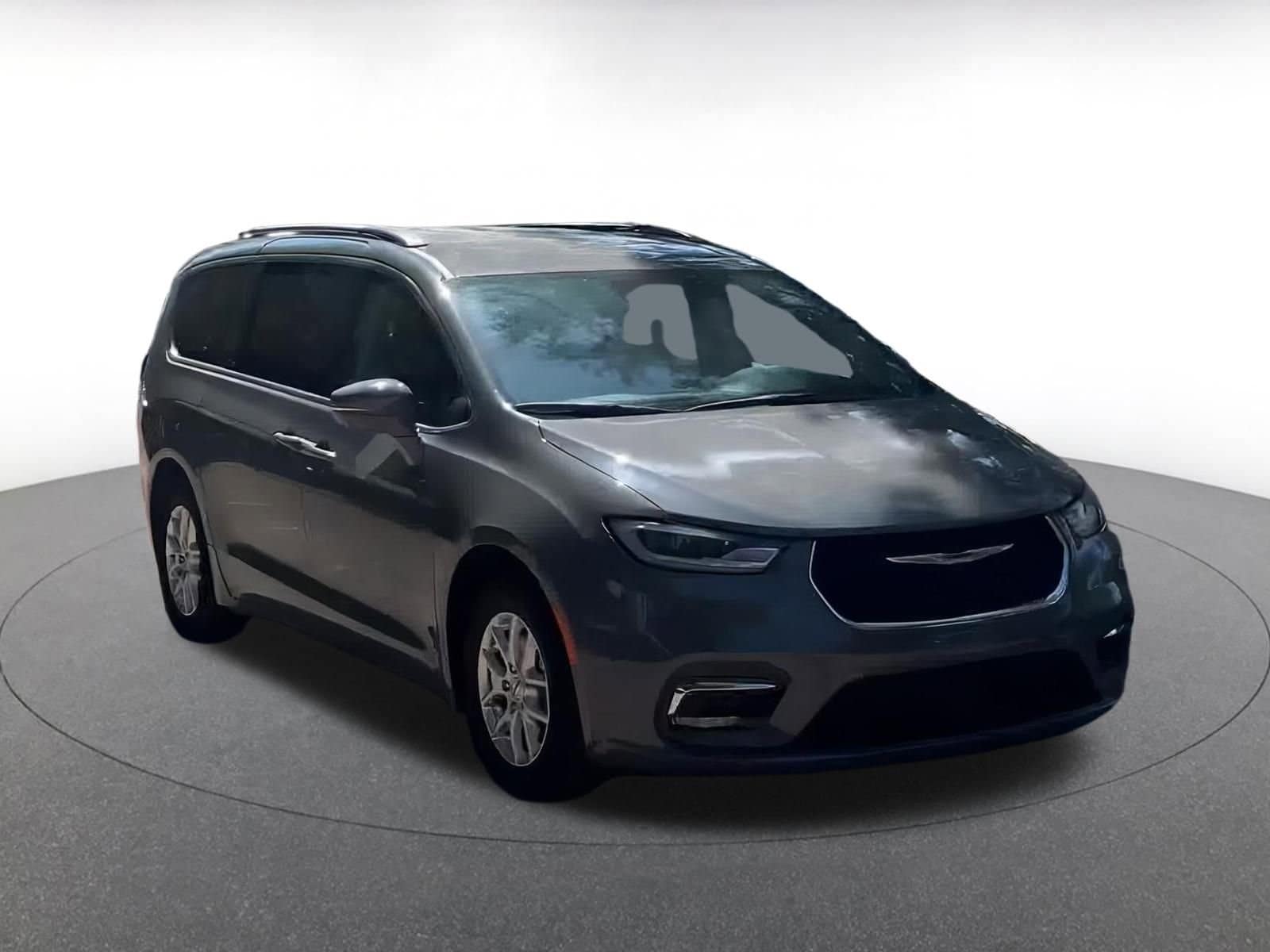 Thumbnail: 2022 Chrysler Pacifica - 3