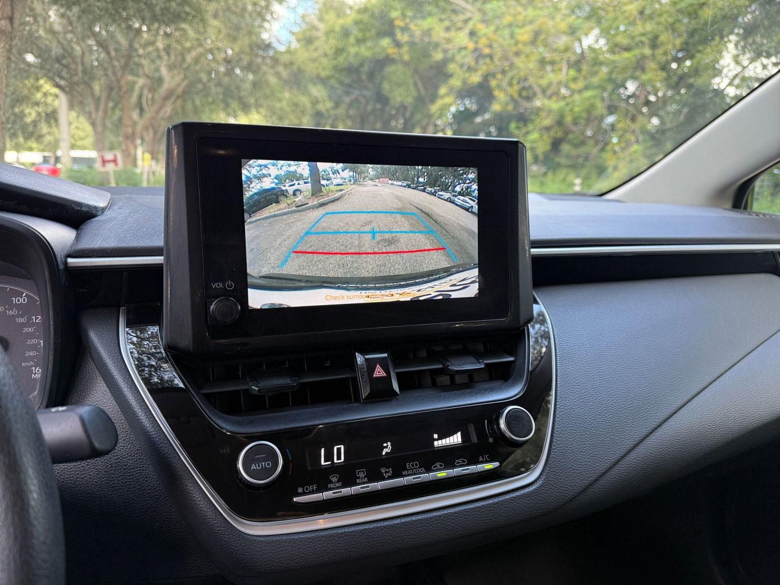 Thumbnail: 2023 Toyota Corolla - 17