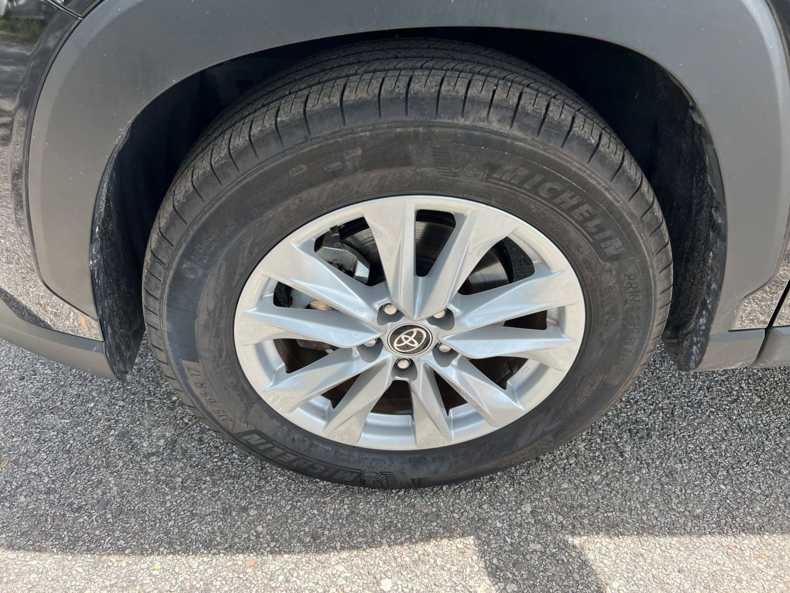 Thumbnail: 2025 Toyota Corolla Cross - 23