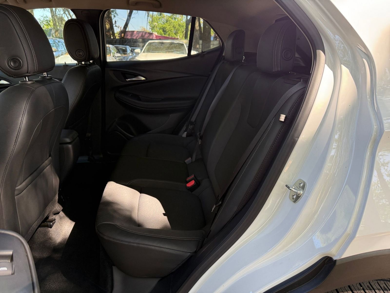 Thumbnail: 2025 Buick Encore GX - 34