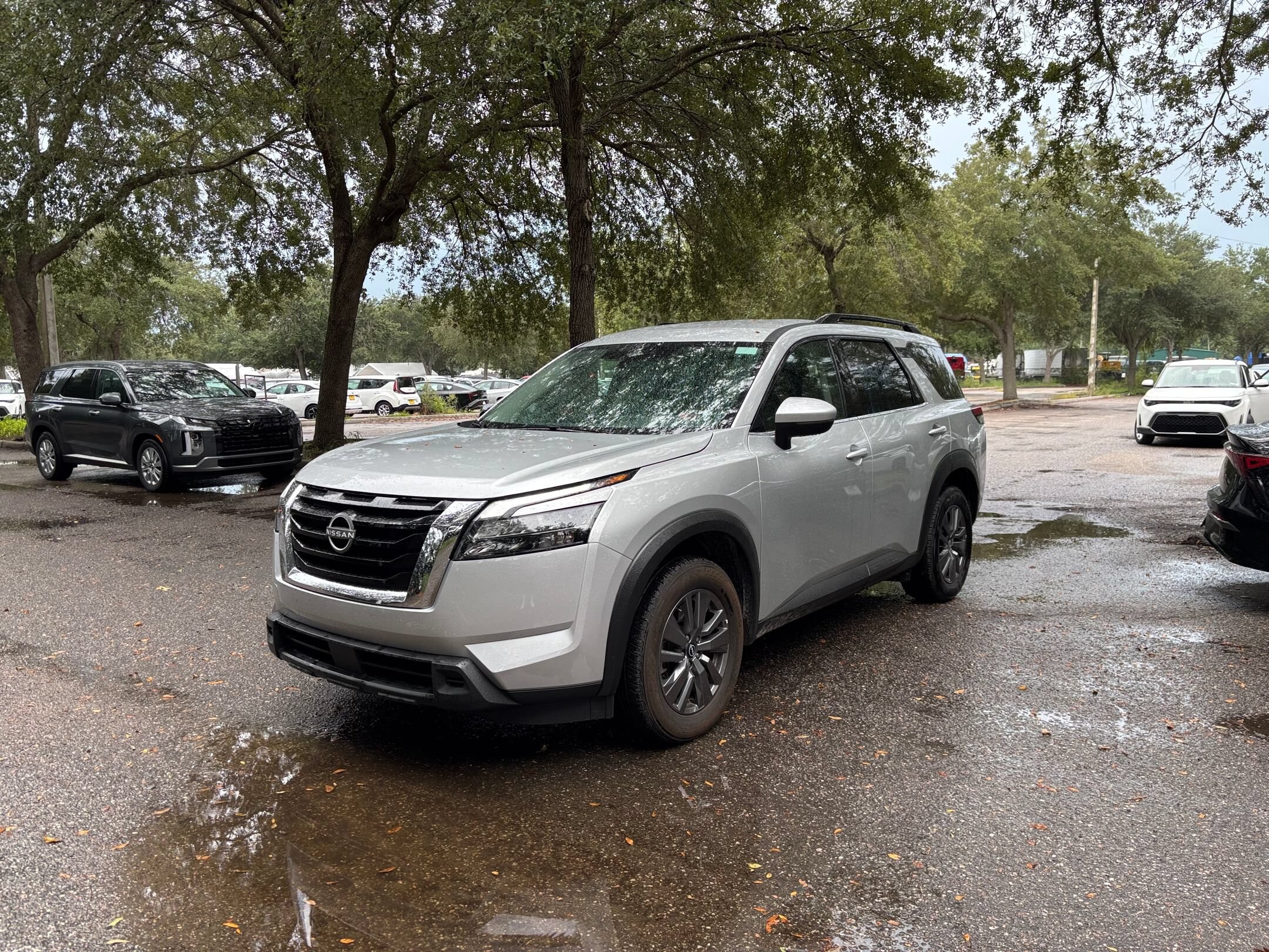 Thumbnail: 2025 Nissan Pathfinder - 10
