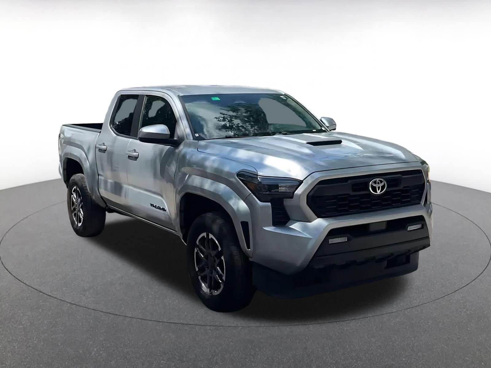 Thumbnail: 2024 Toyota Tacoma - 3