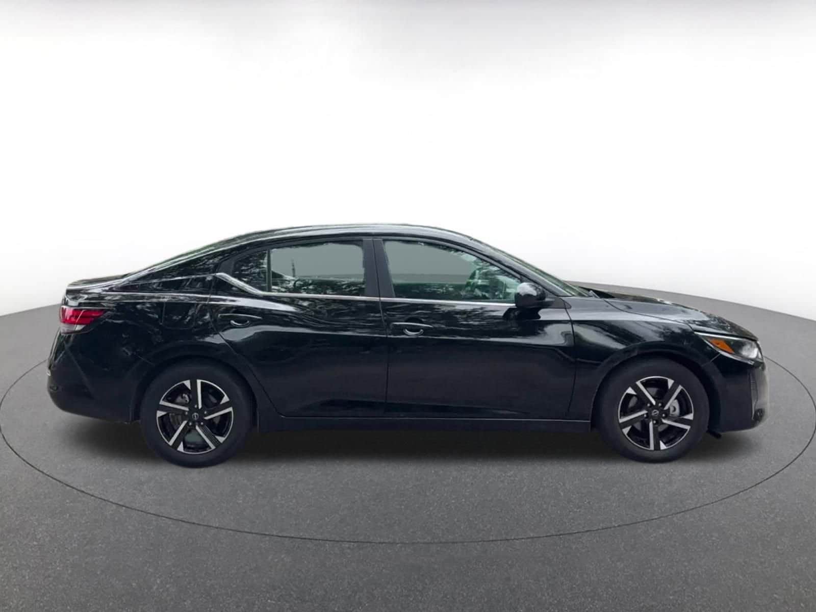 Thumbnail: 2024 Nissan Sentra - 16
