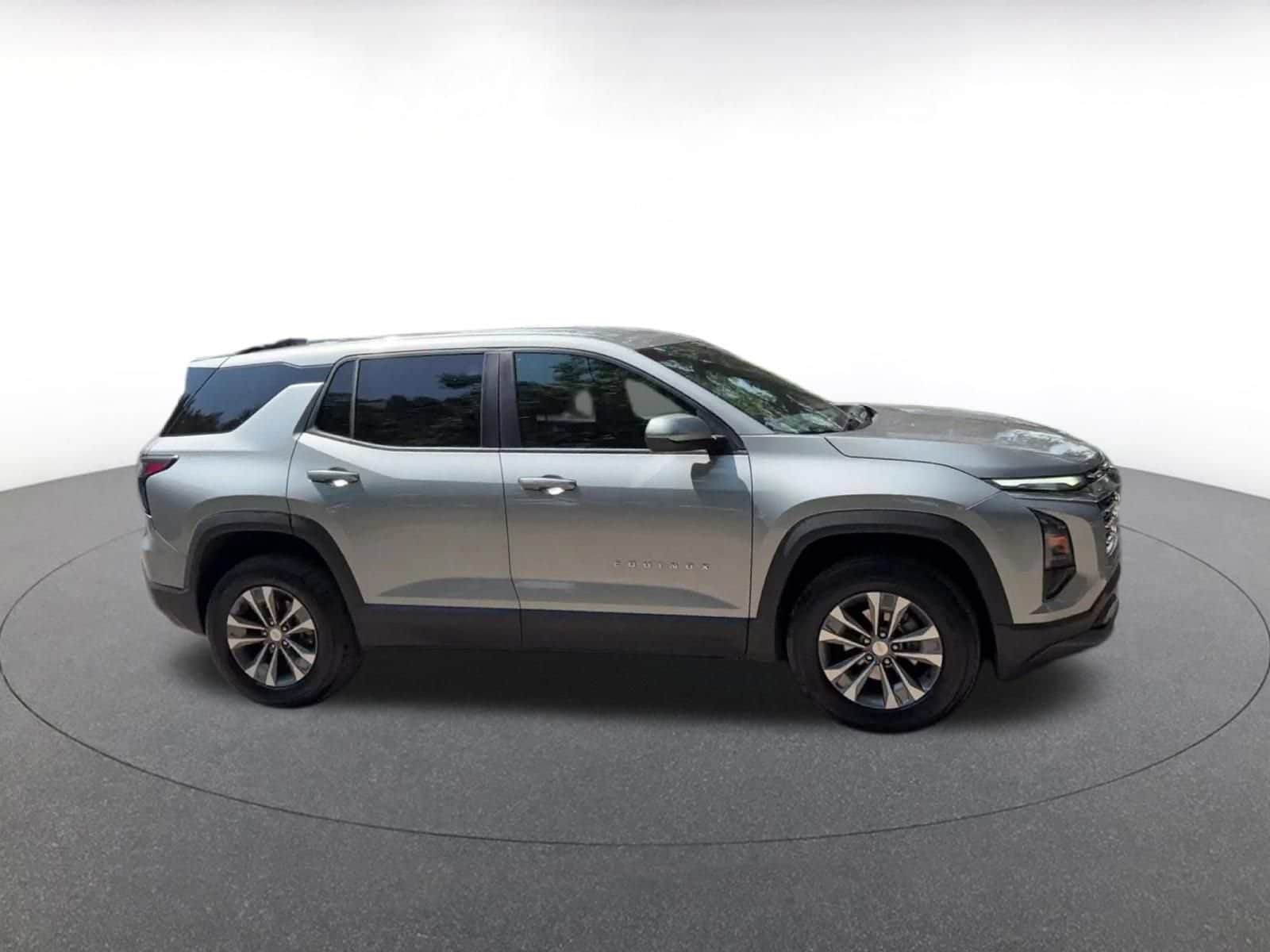 Thumbnail: 2025 Chevrolet Equinox - 2