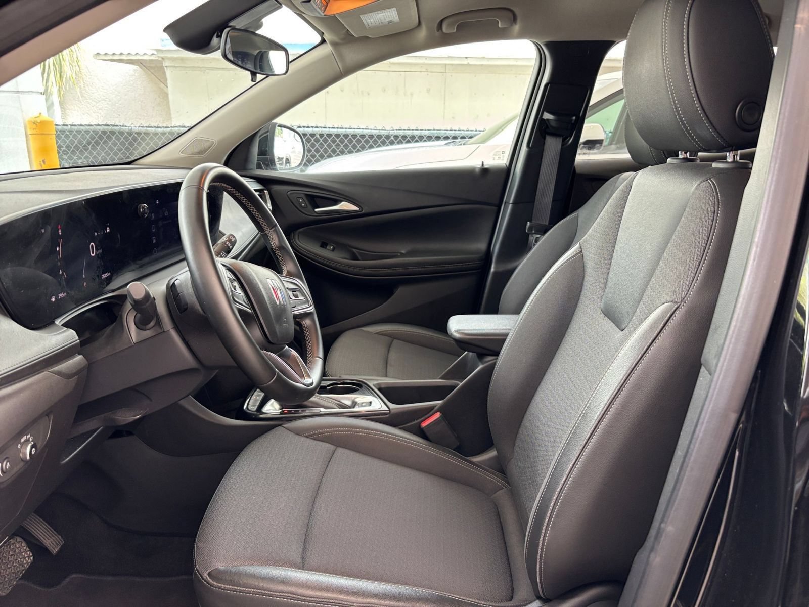 Thumbnail: 2025 Buick Encore GX - 27