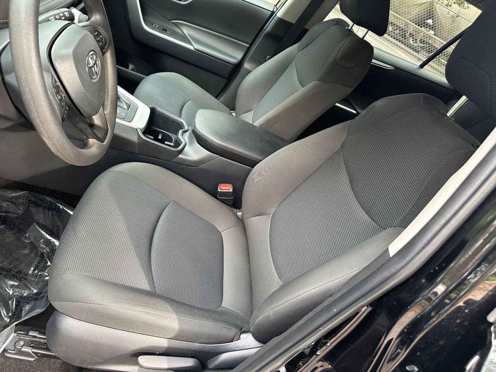 Thumbnail: 2025 Toyota RAV4 - 30