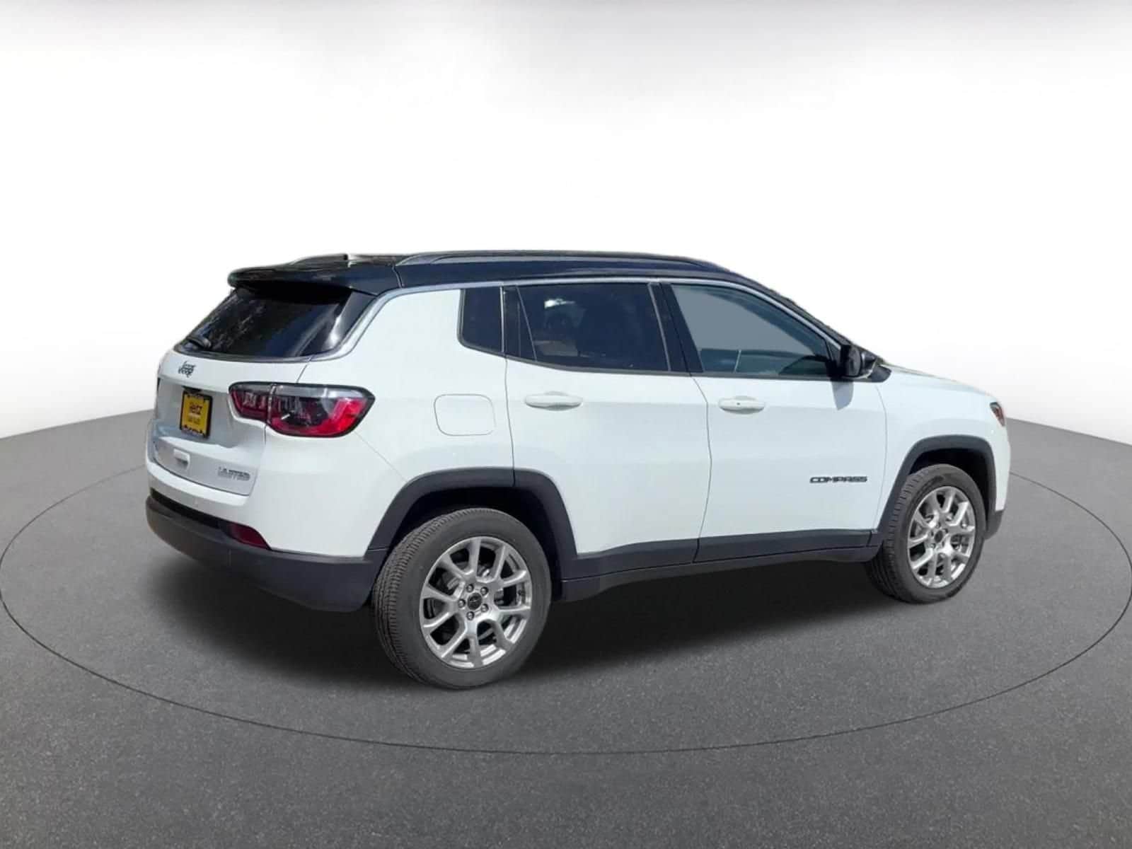 Thumbnail: 2025 Jeep Compass - 15