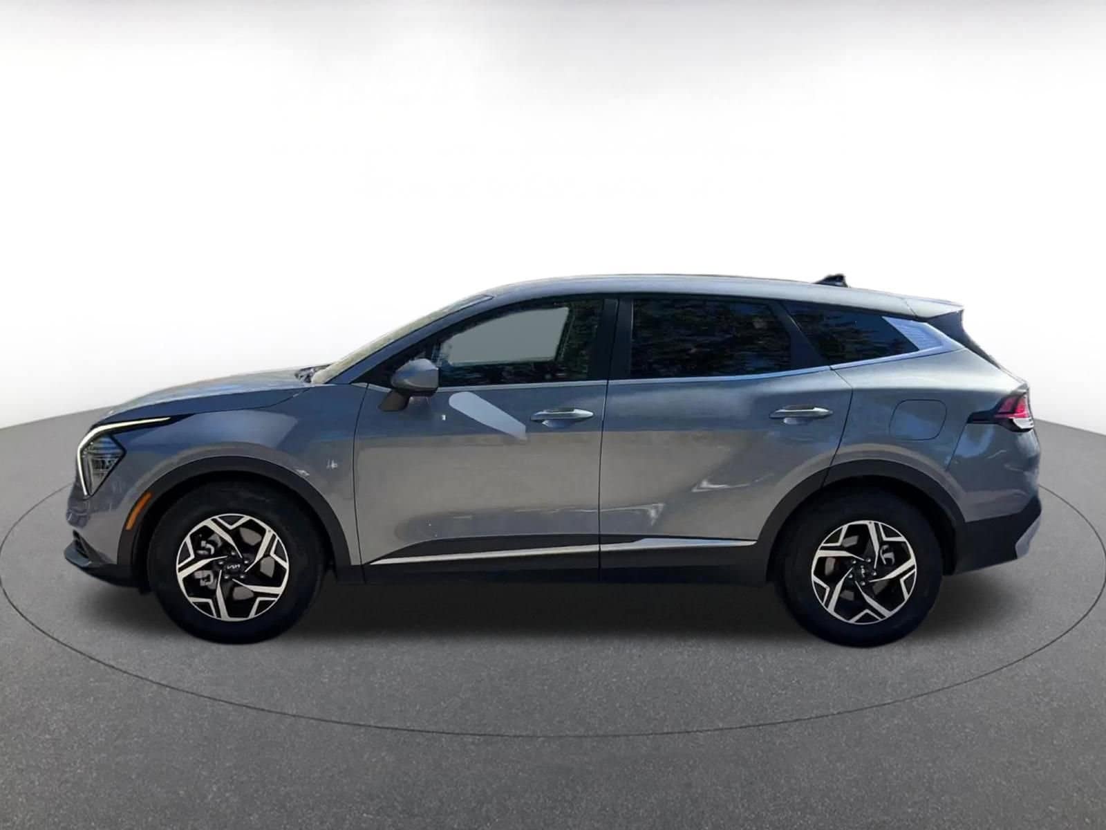 Thumbnail: 2025 Kia Sportage - 9