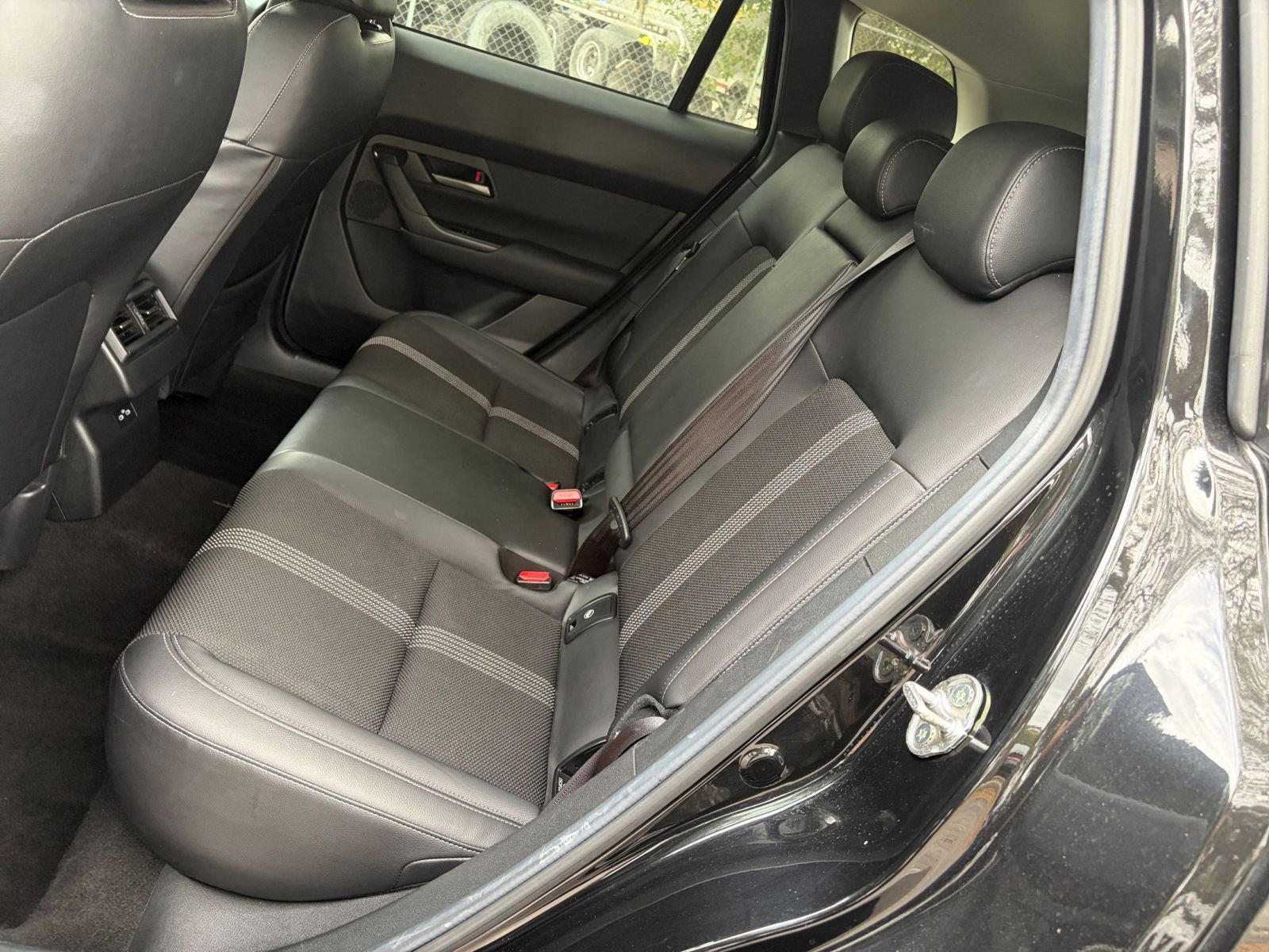 Thumbnail: 2025 Mazda CX-50 - 31