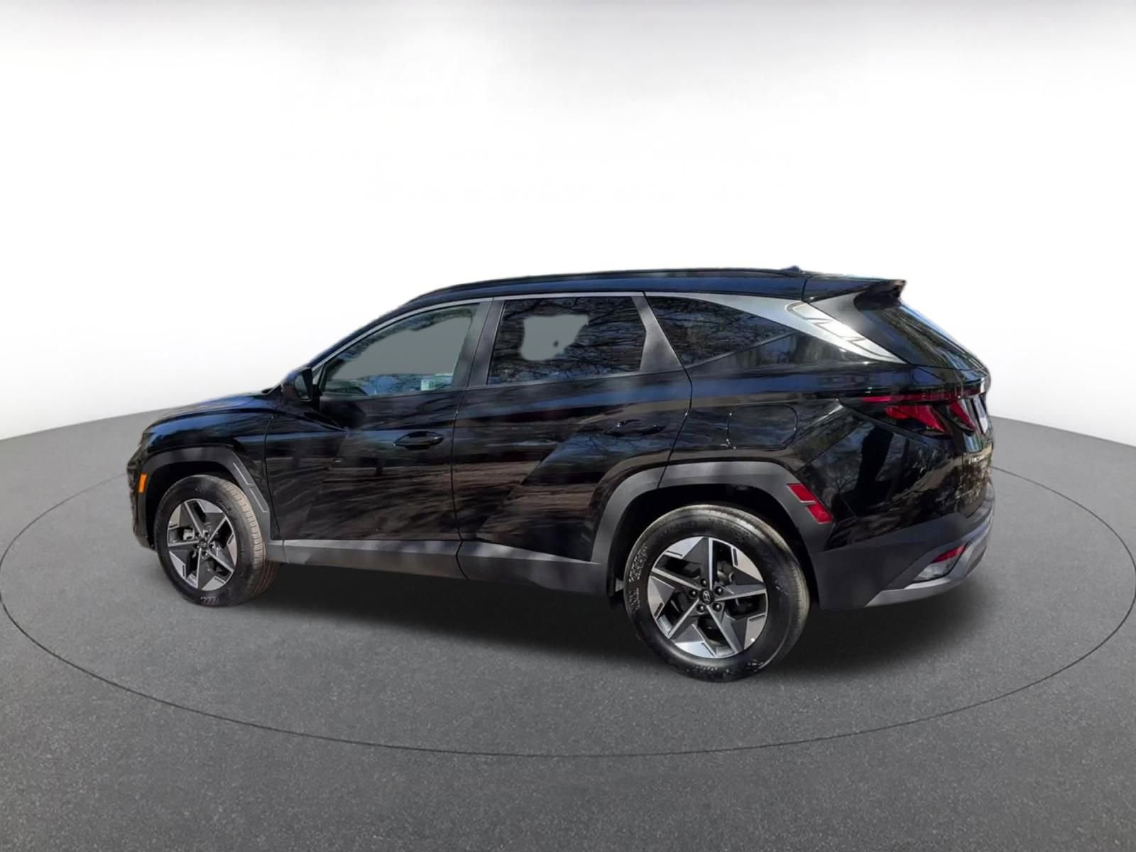 Thumbnail: 2025 Hyundai Tucson - 10