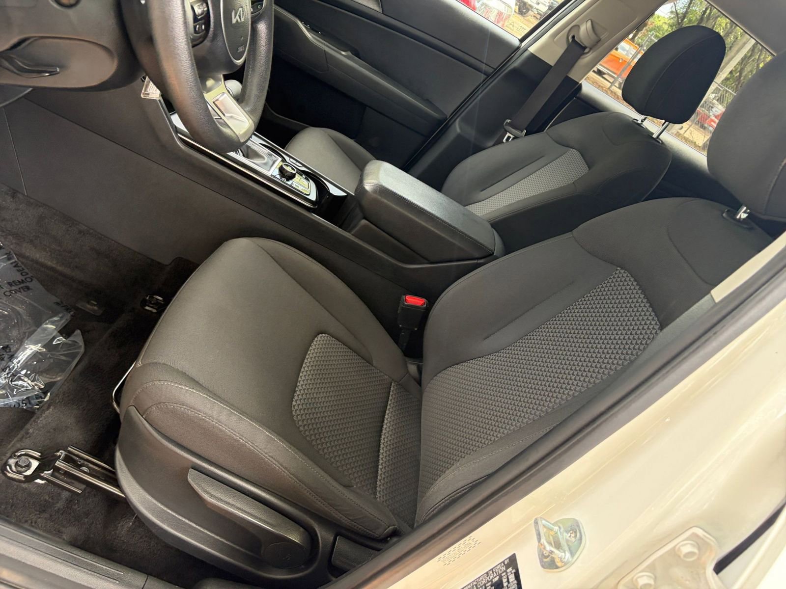 Thumbnail: 2024 Kia Sportage - 34