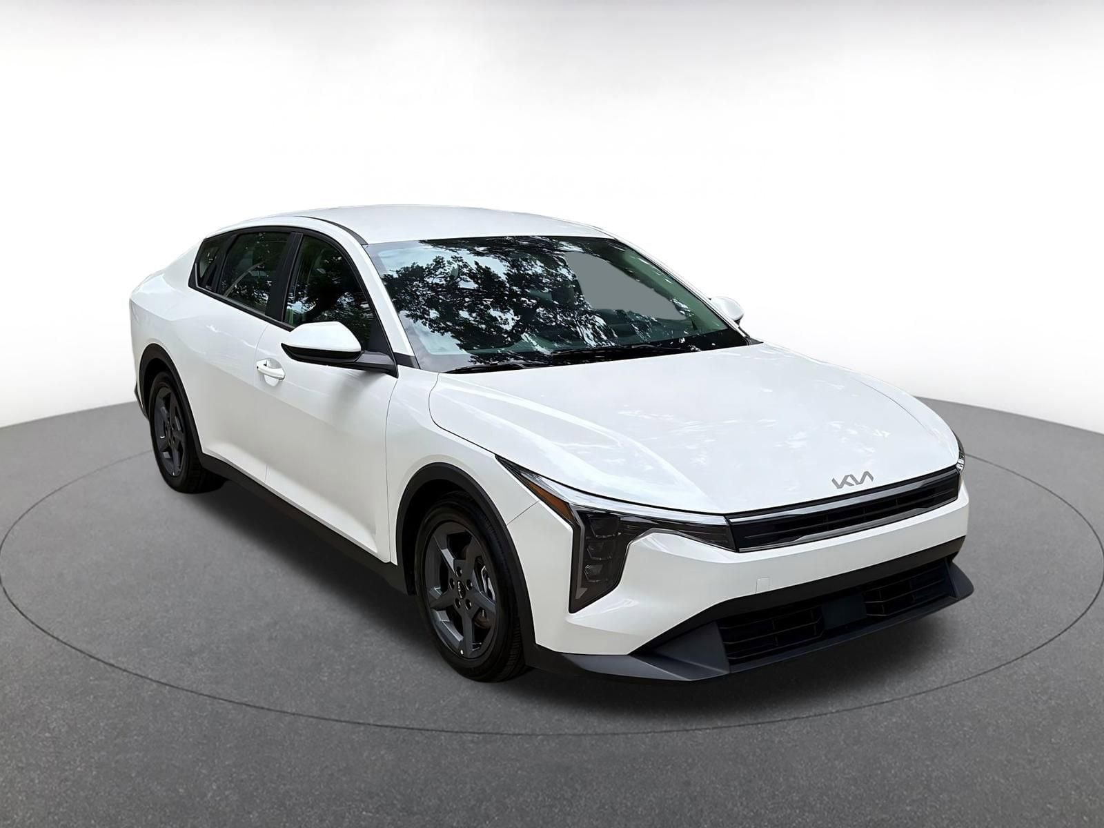 Thumbnail: 2025 Kia K4 - 2