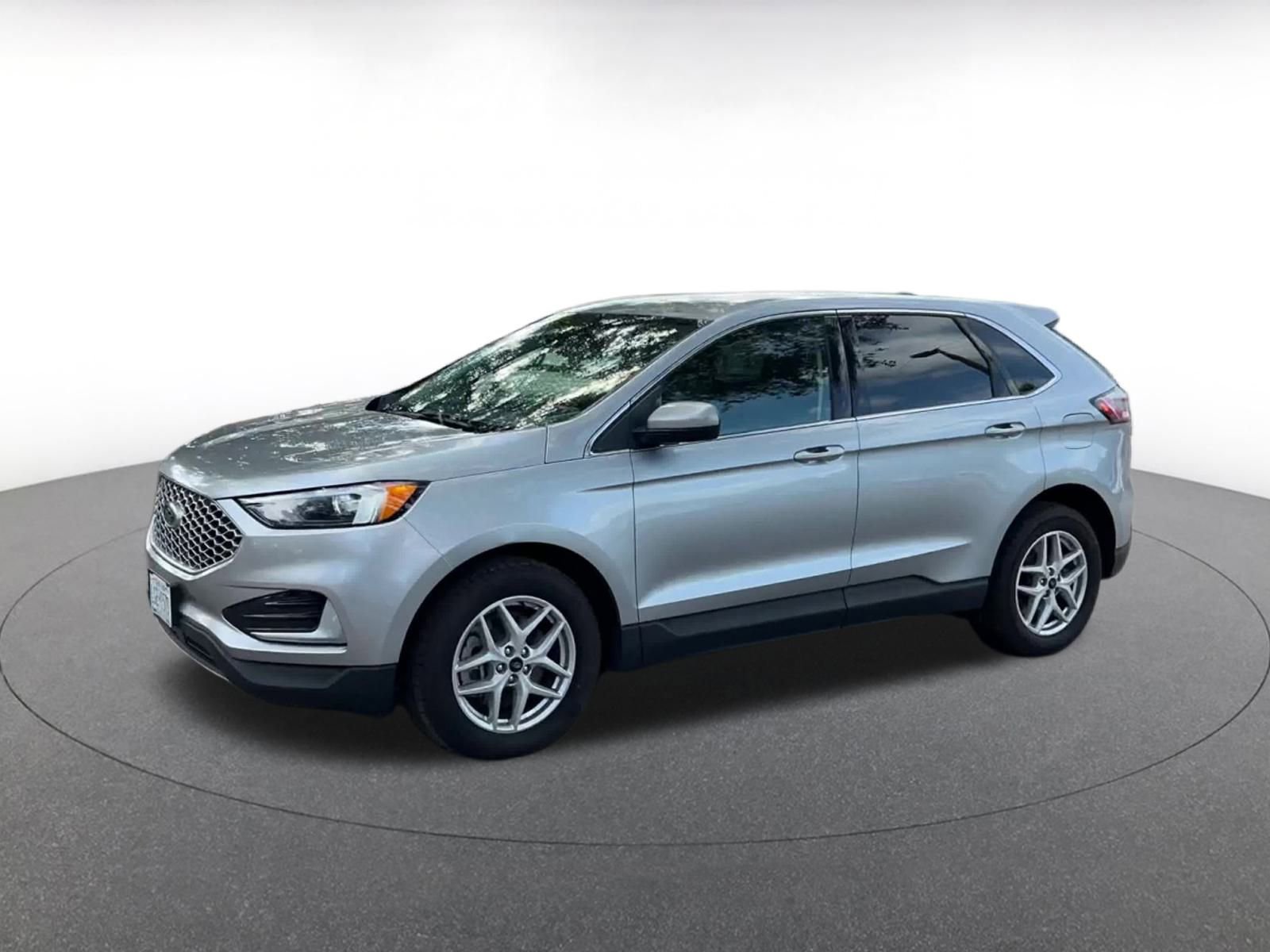 Thumbnail: 2024 Ford Edge - 8