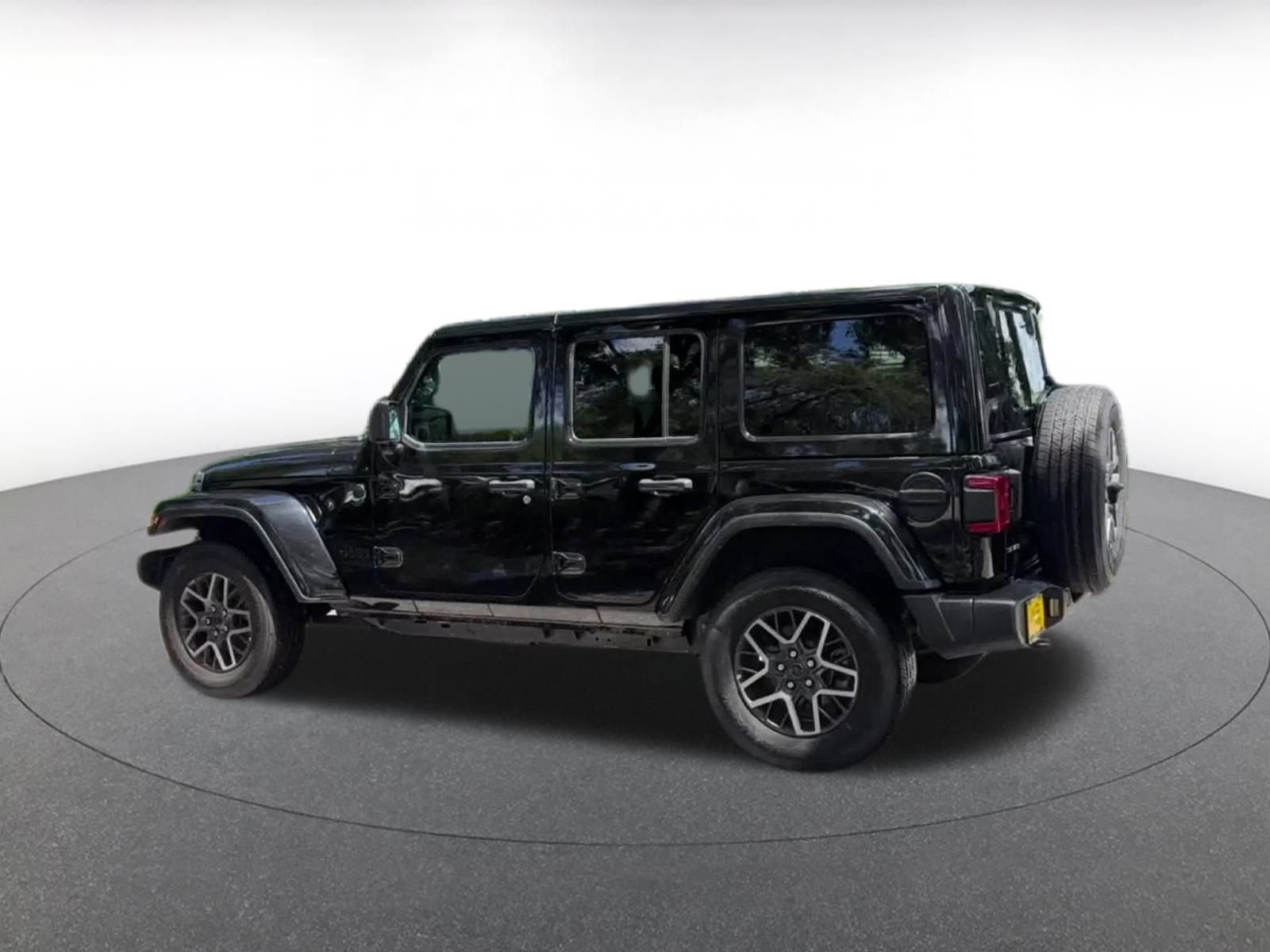 Thumbnail: 2025 Jeep Wrangler - 10