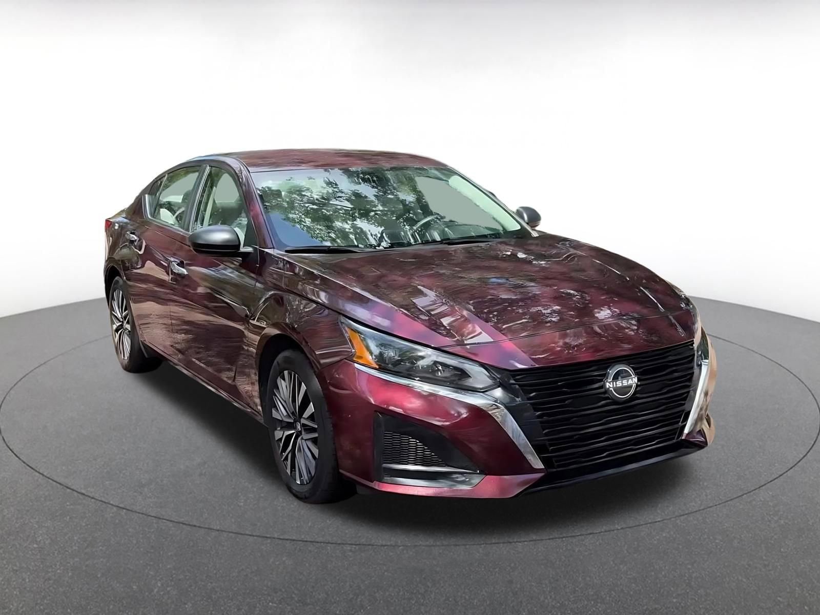 Thumbnail: 2025 Nissan Altima - 3
