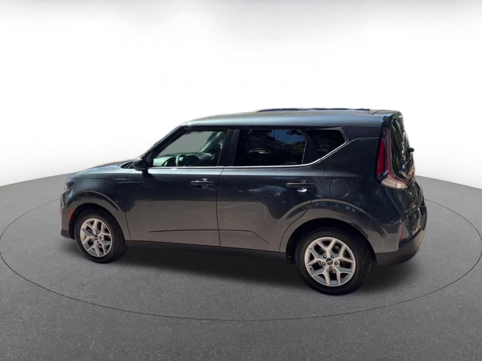 Thumbnail: 2025 Kia Soul - 10