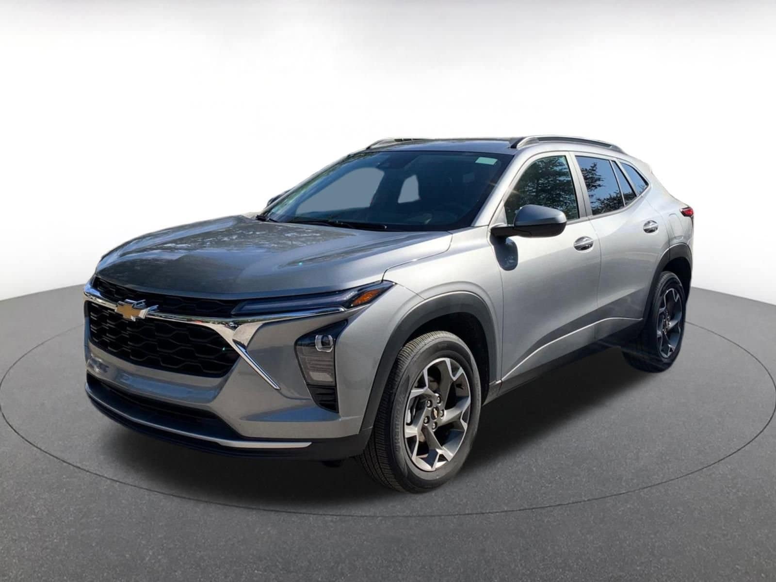 Thumbnail: 2025 Chevrolet Trax - 3