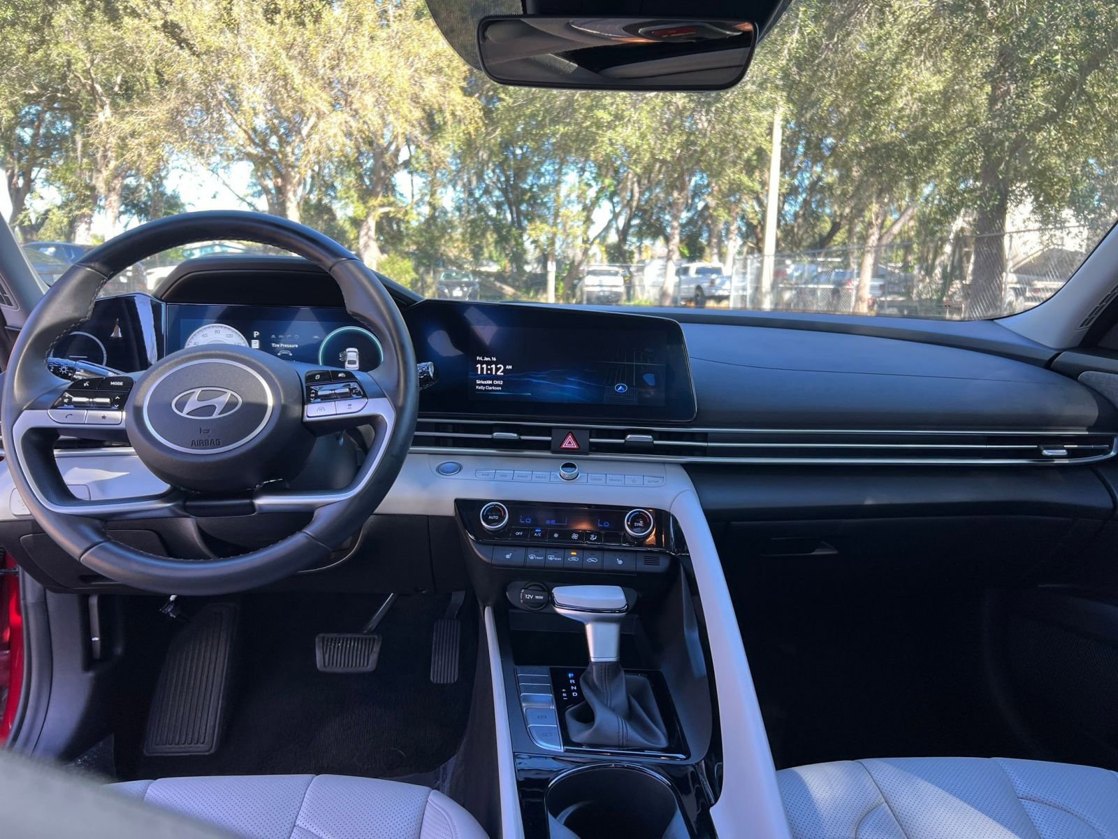 Thumbnail: 2025 Hyundai Elantra - 29