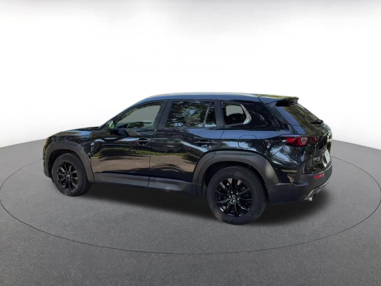 Thumbnail: 2025 Mazda CX-50 - 10