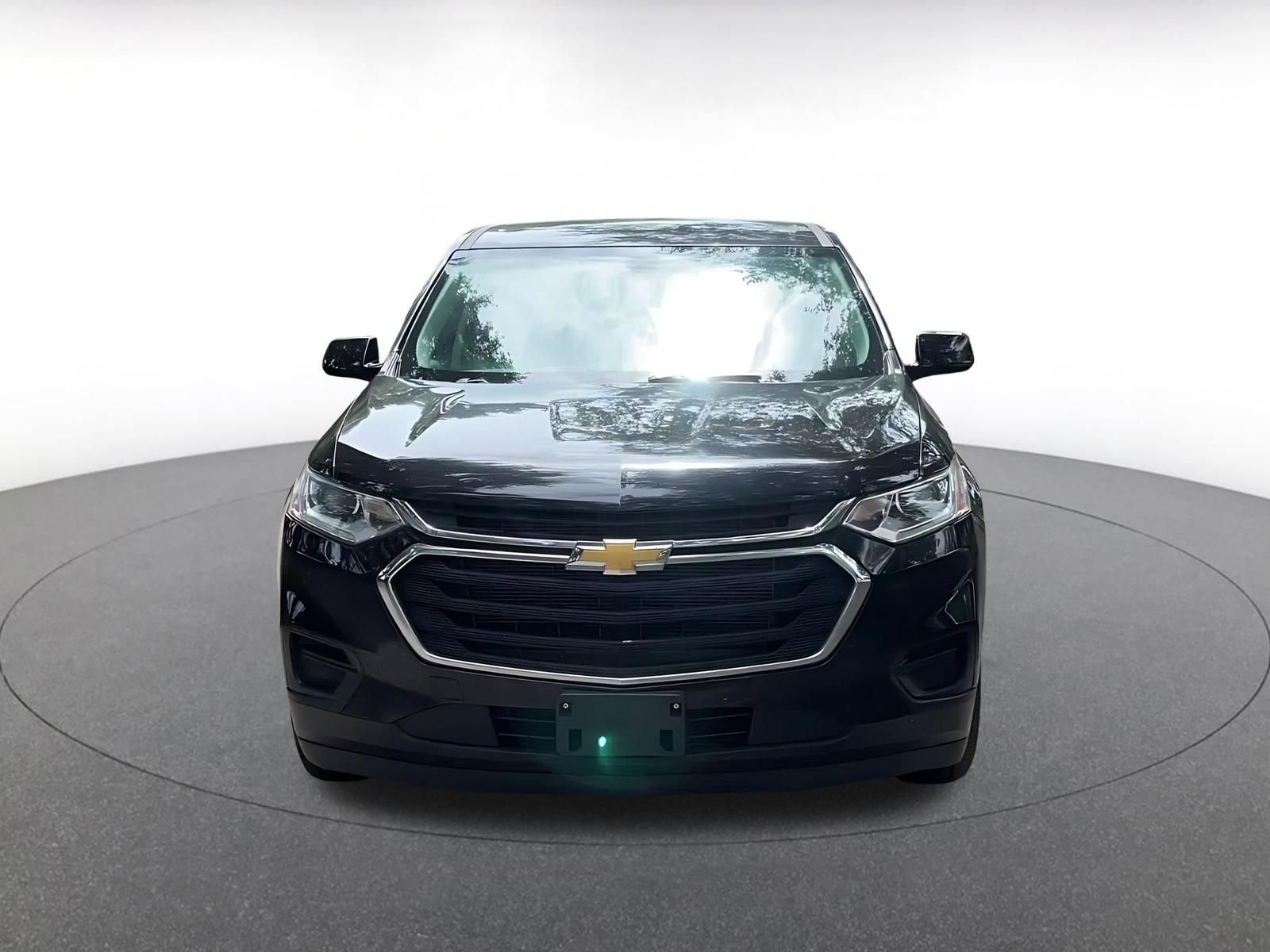 Thumbnail: 2021 Chevrolet Traverse - 4