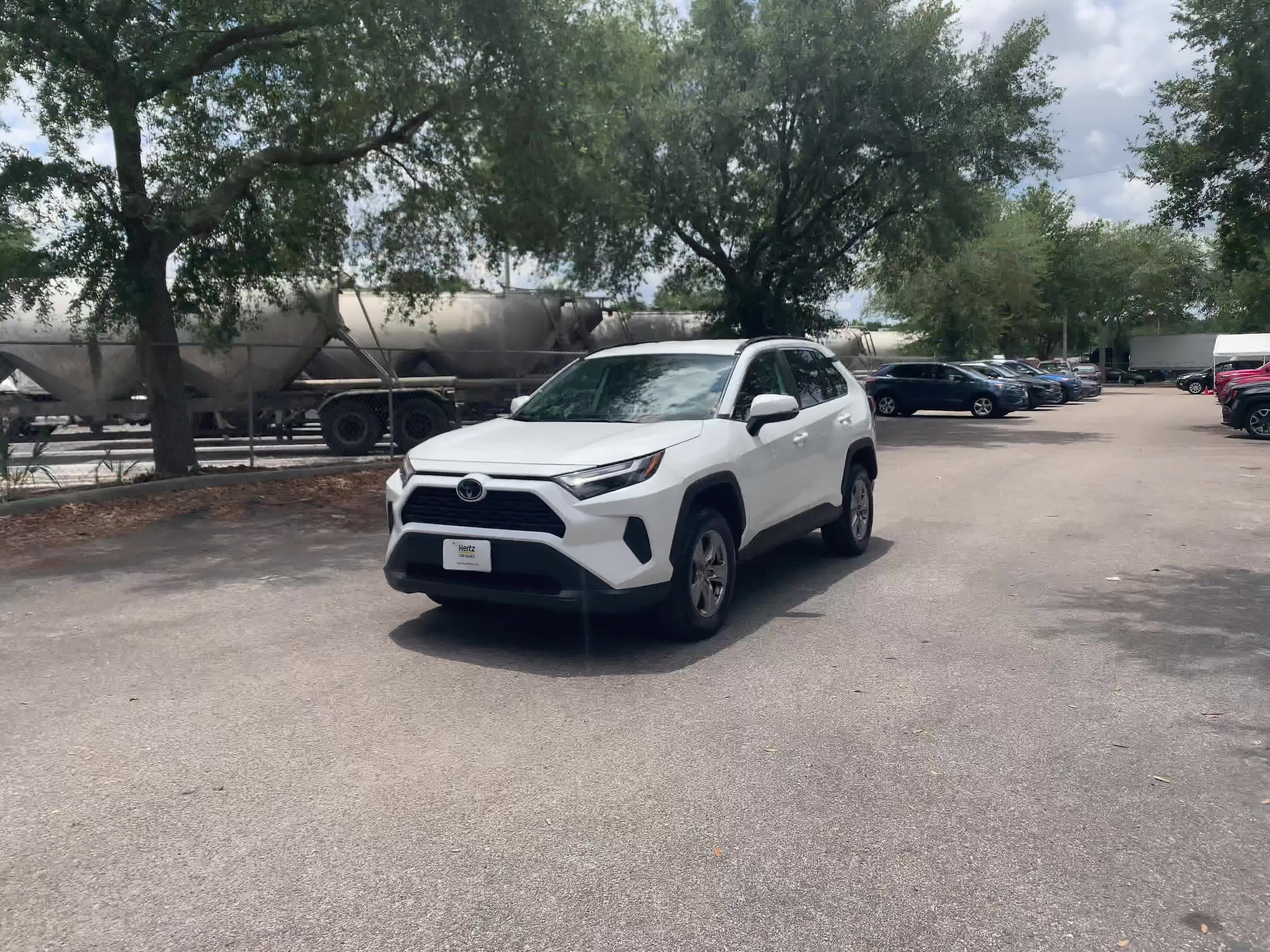 2023 Toyota RAV4 XLE 6