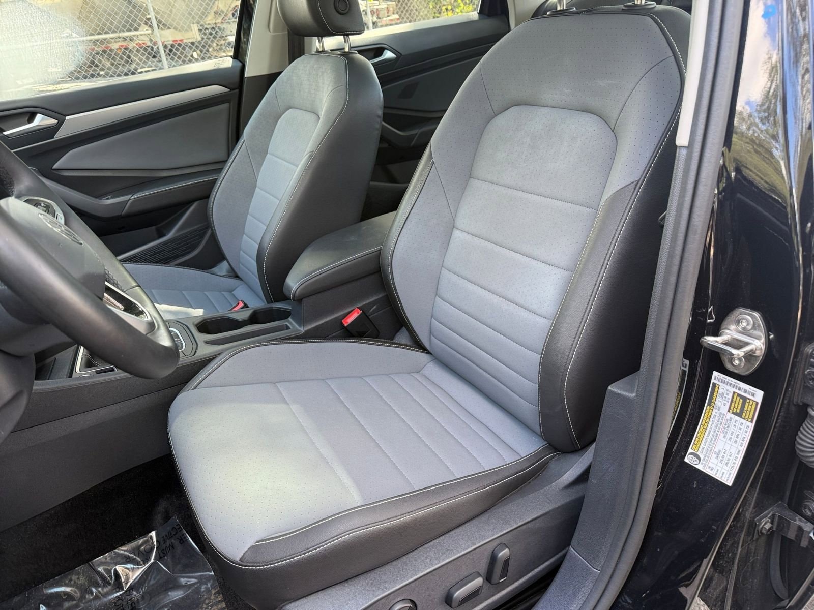 Thumbnail: 2025 Volkswagen Jetta - 30