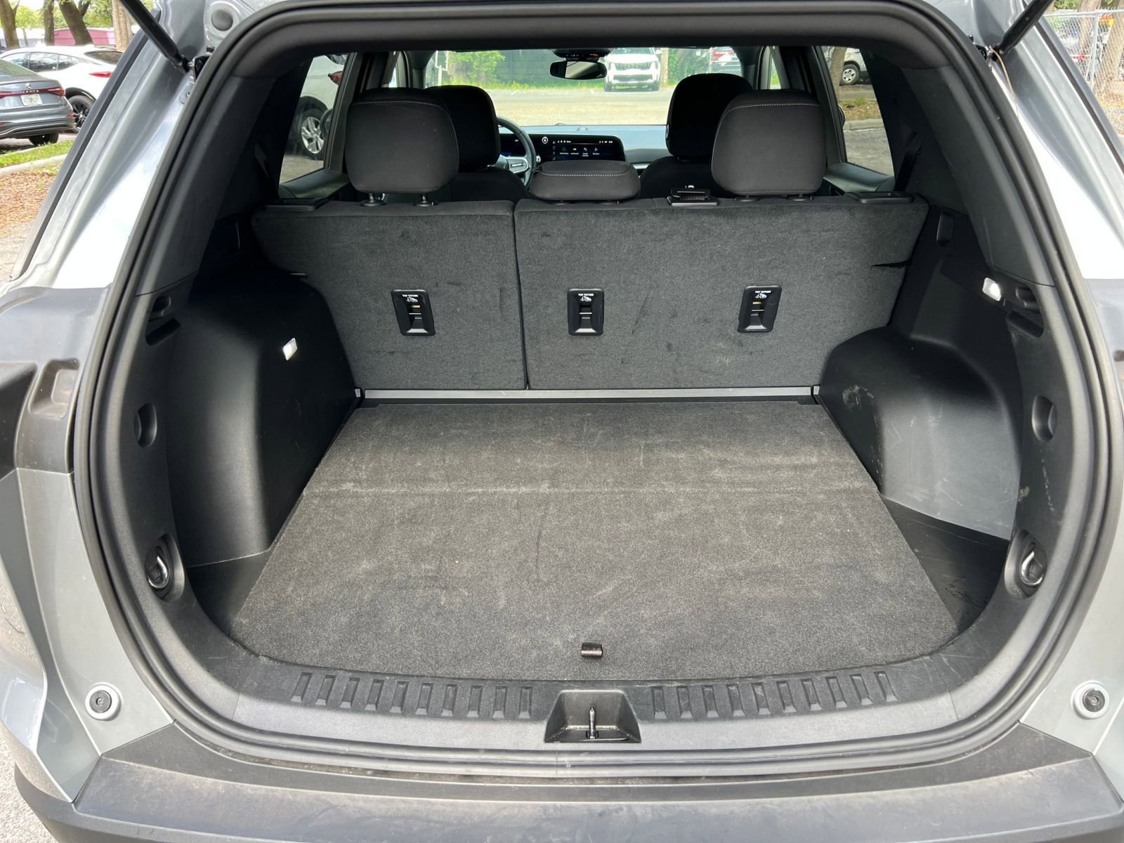 Thumbnail: 2025 Chevrolet Equinox - 24