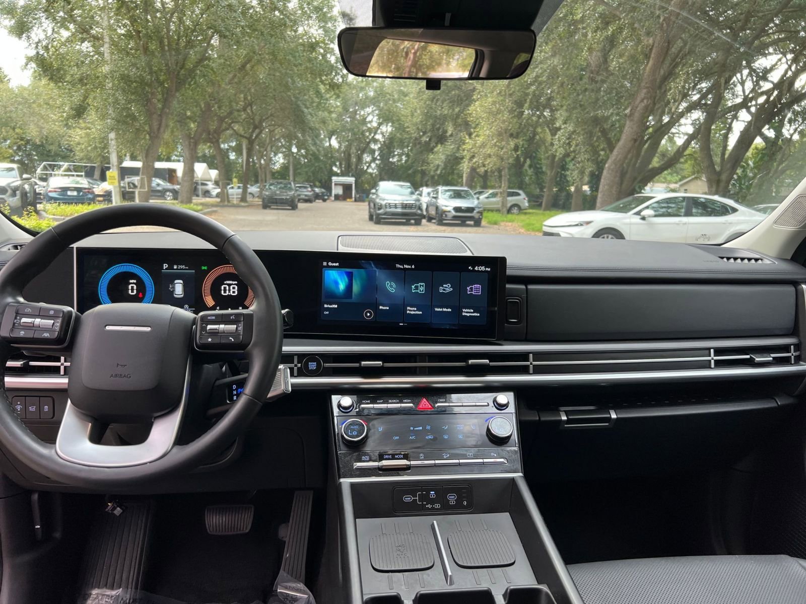 Thumbnail: 2025 Hyundai Santa Fe - 27