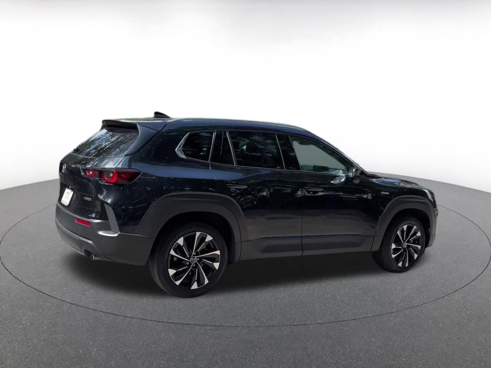 Thumbnail: 2025 Mazda CX-50 - 14